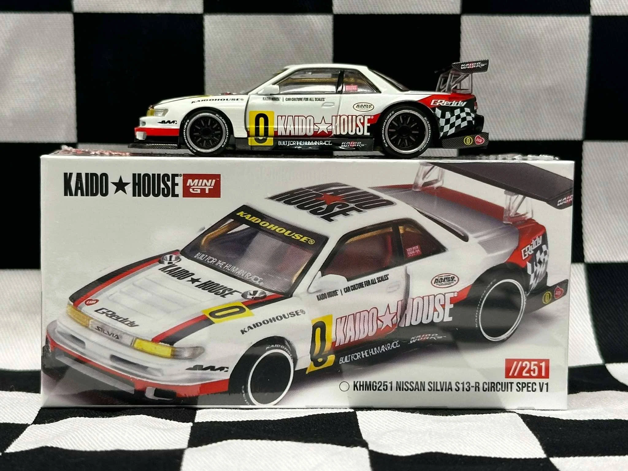 1:64 SCALE NISSAN SILVIA S13 -R CIRCUIT SPEC V1