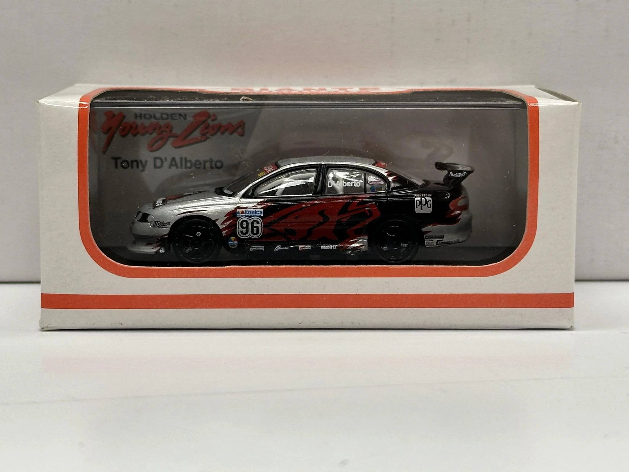 1:64 SCALE HOLDEN VX COMMODORE 2003 HOLDEN YOUNG LIONS TONY D ALBERTO
