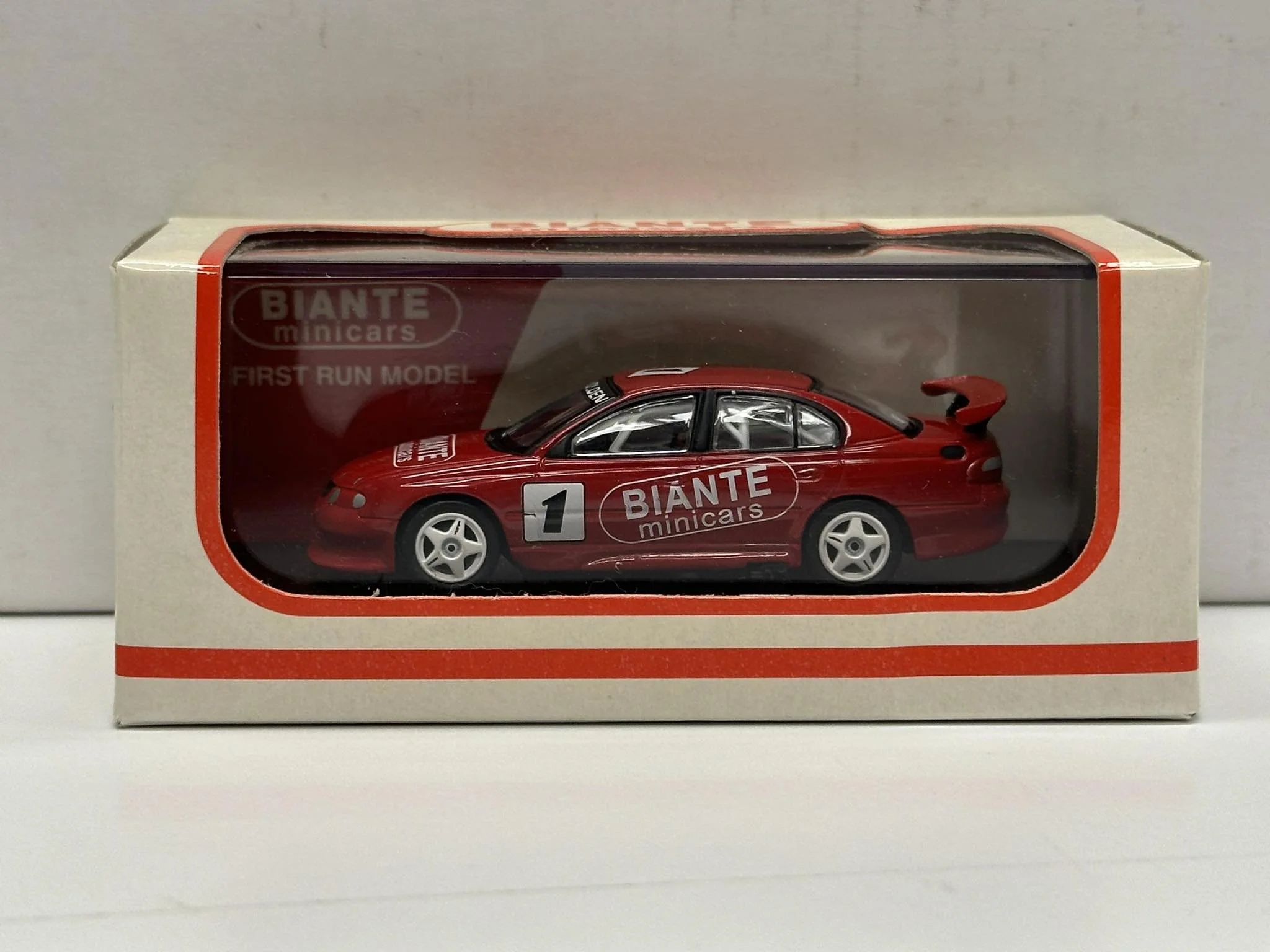 1:64 SCALE HOLDEN VX COMMODORE 2002 FIRST RUN MODEL