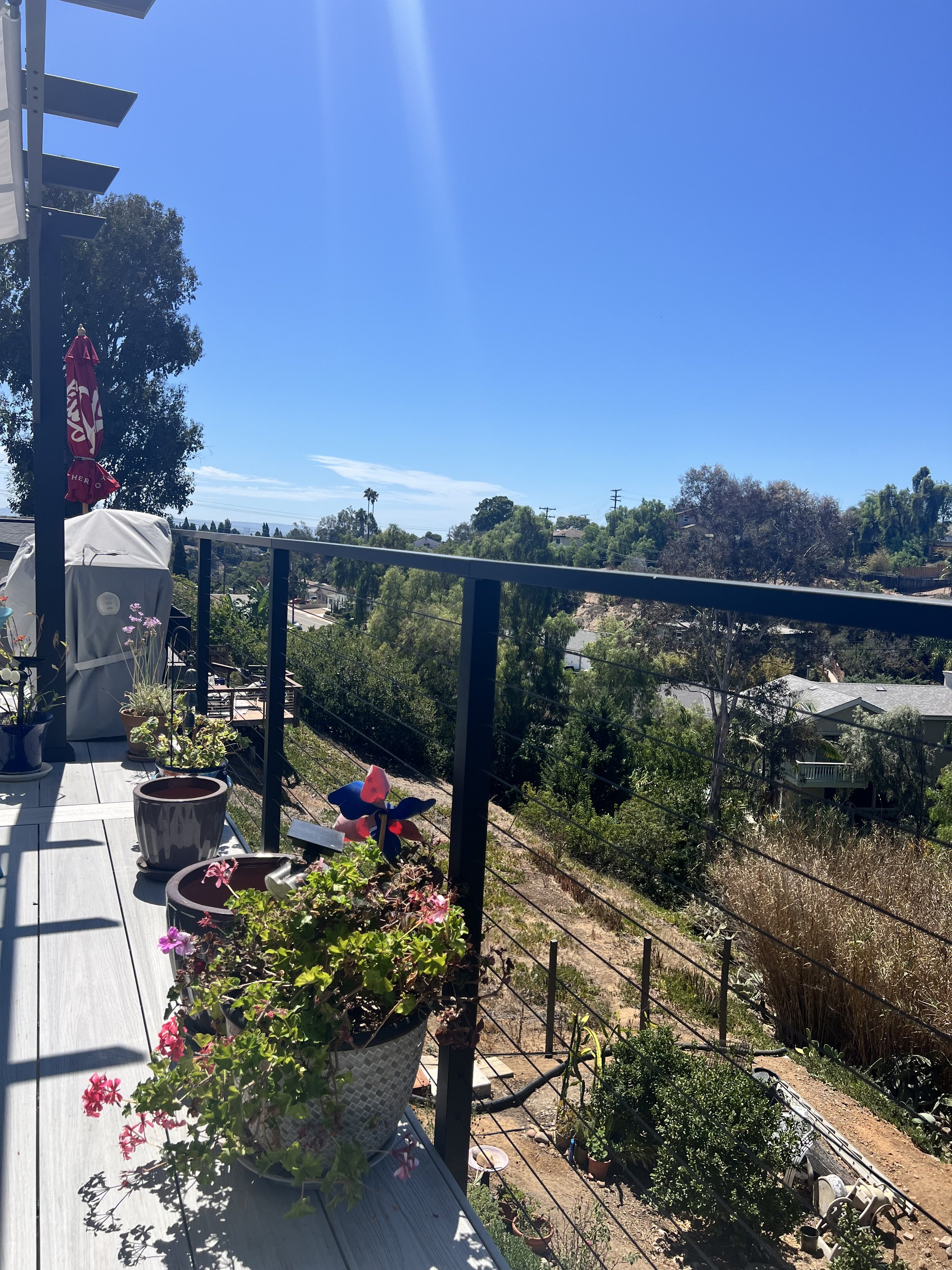Muzata Cable Railing system helps preserve the views in South Park, San Diego. 