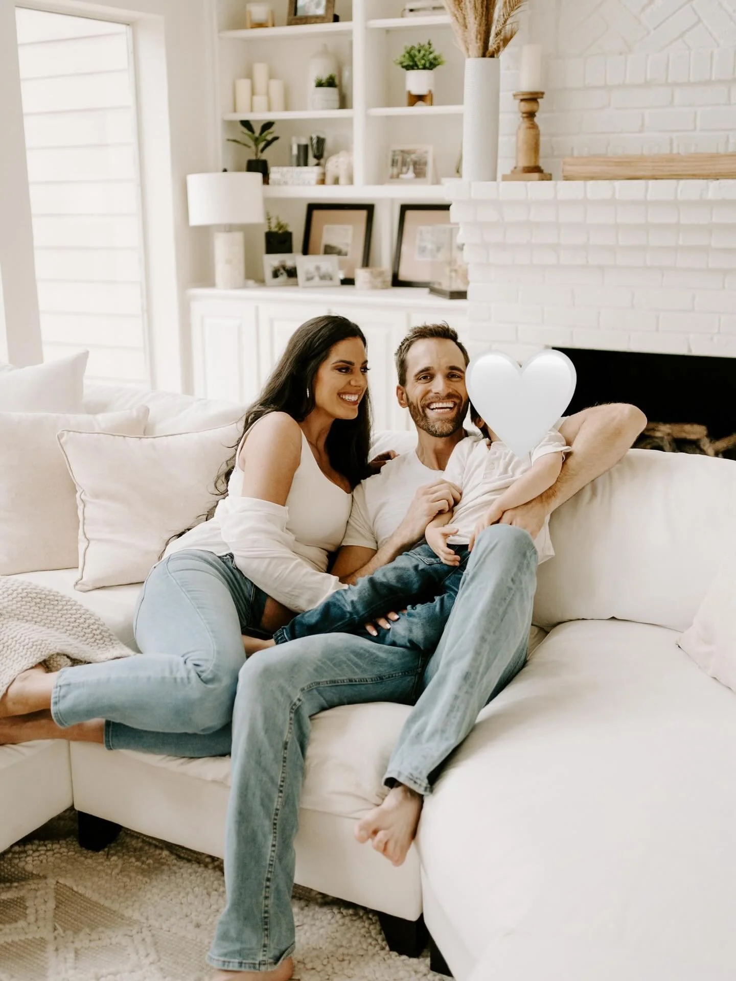 In-home sessions are currently $275! Offering 3 slots at that price 🤍