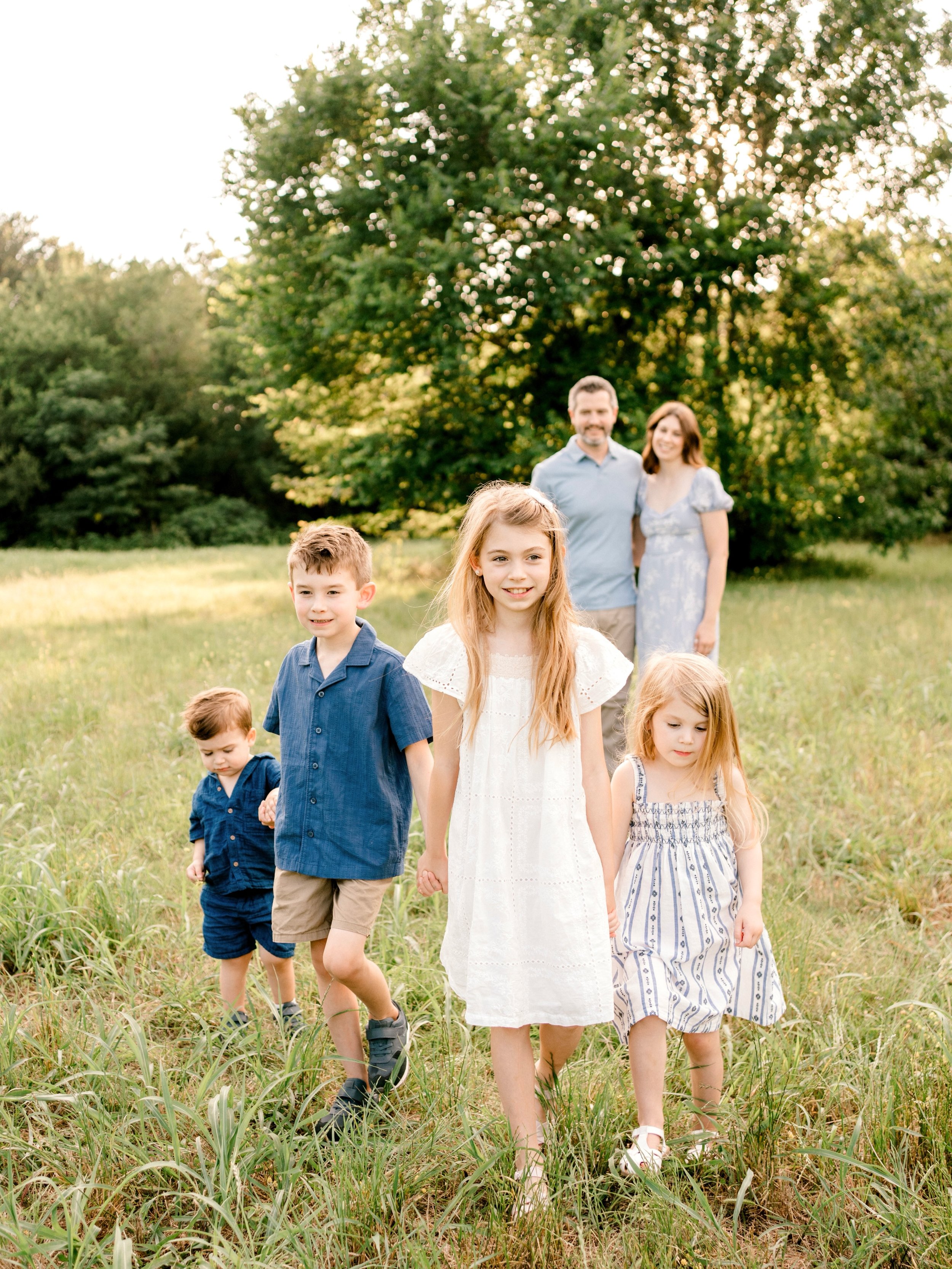 So much fun with these sweet kiddos! I&rsquo;m from a family of 4 kids so always have a sweet spot for siblings in 4🤍