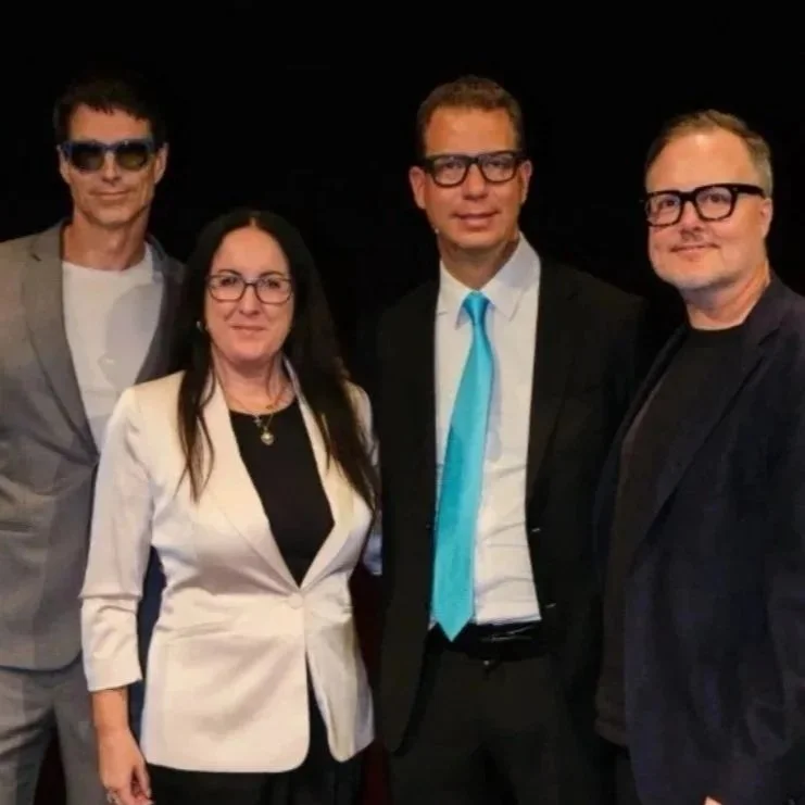 Erik Simmins, Global Internet Entrepeneur
Gabrielle Salvatore, Founder of Etherea
JT Foxx, Global Business Entrepeneur
Lee Hunter, Former CEO Tiktok ANZ