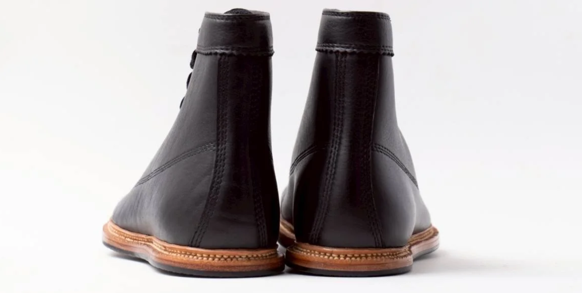 Back of Zero Drop Boots Showing No Heel