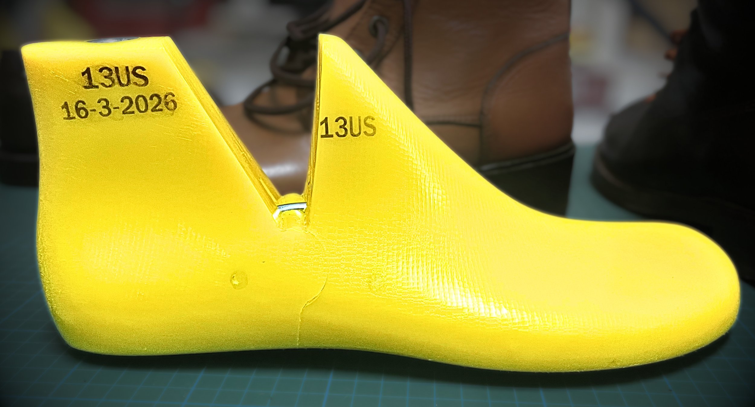 The Naang Boots Zero Drop last with an anatomical toe box