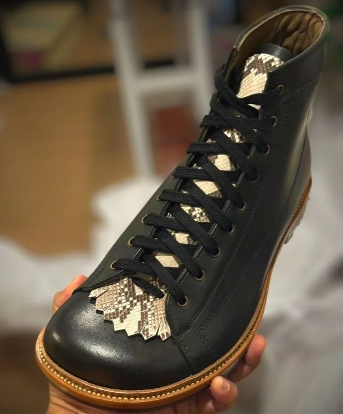 Naang Boot With Snake Skin Kiltie