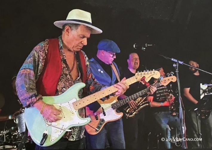The Robin Bibi Band