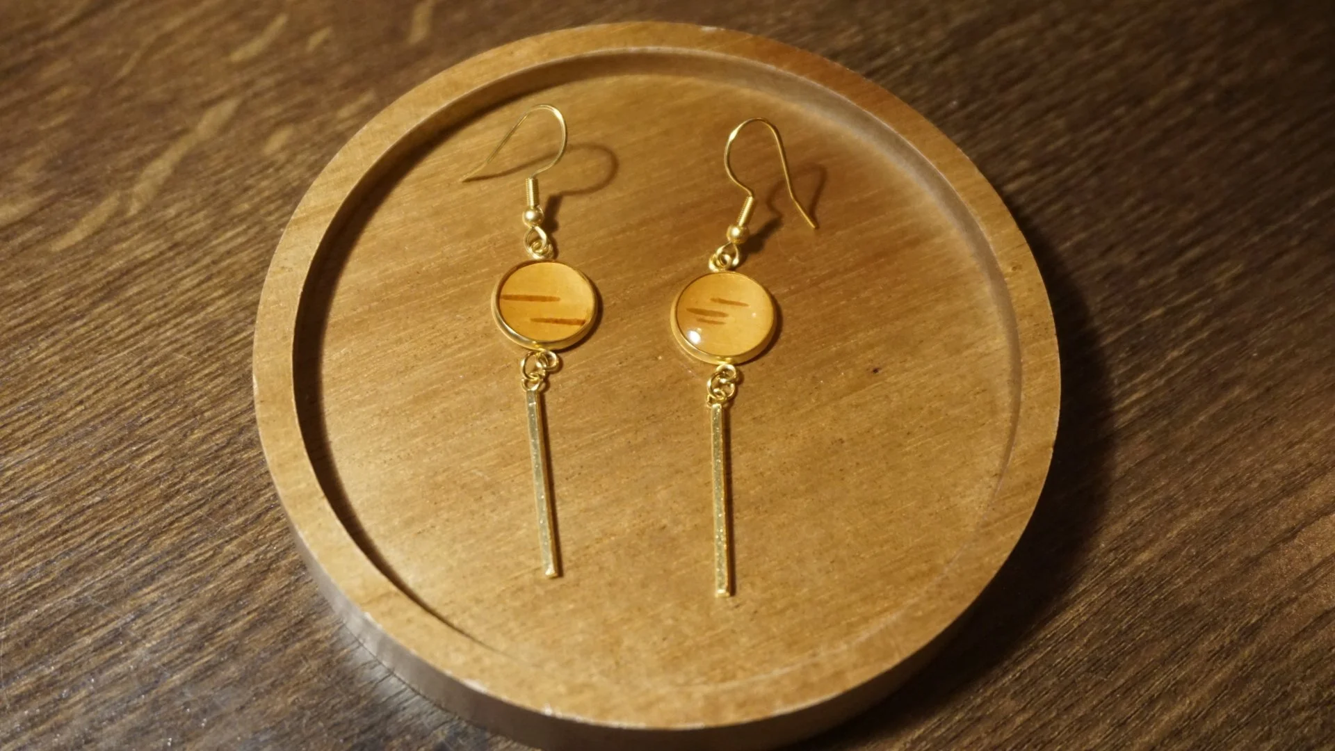 Alaska Birch Bark Gold Drop