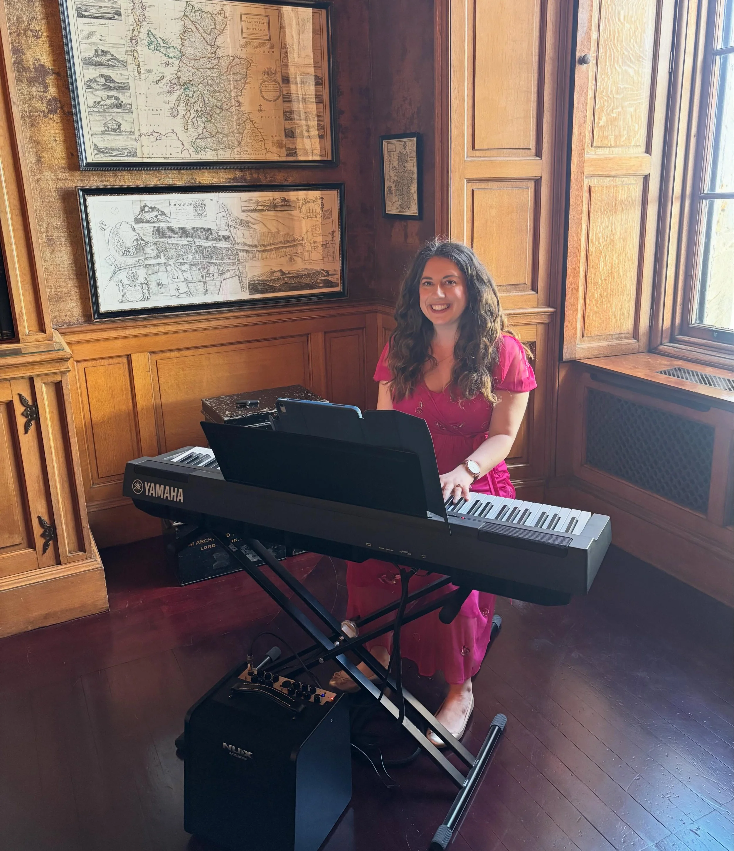 I had the most amazing time playing for Ewan and Nicole&rsquo;s wedding at the beautiful Barnbougle castle. @roseberyestates 

Such a beautiful wedding that I was honoured to be apart of. The most incredible venue with views of the firth of the fourt