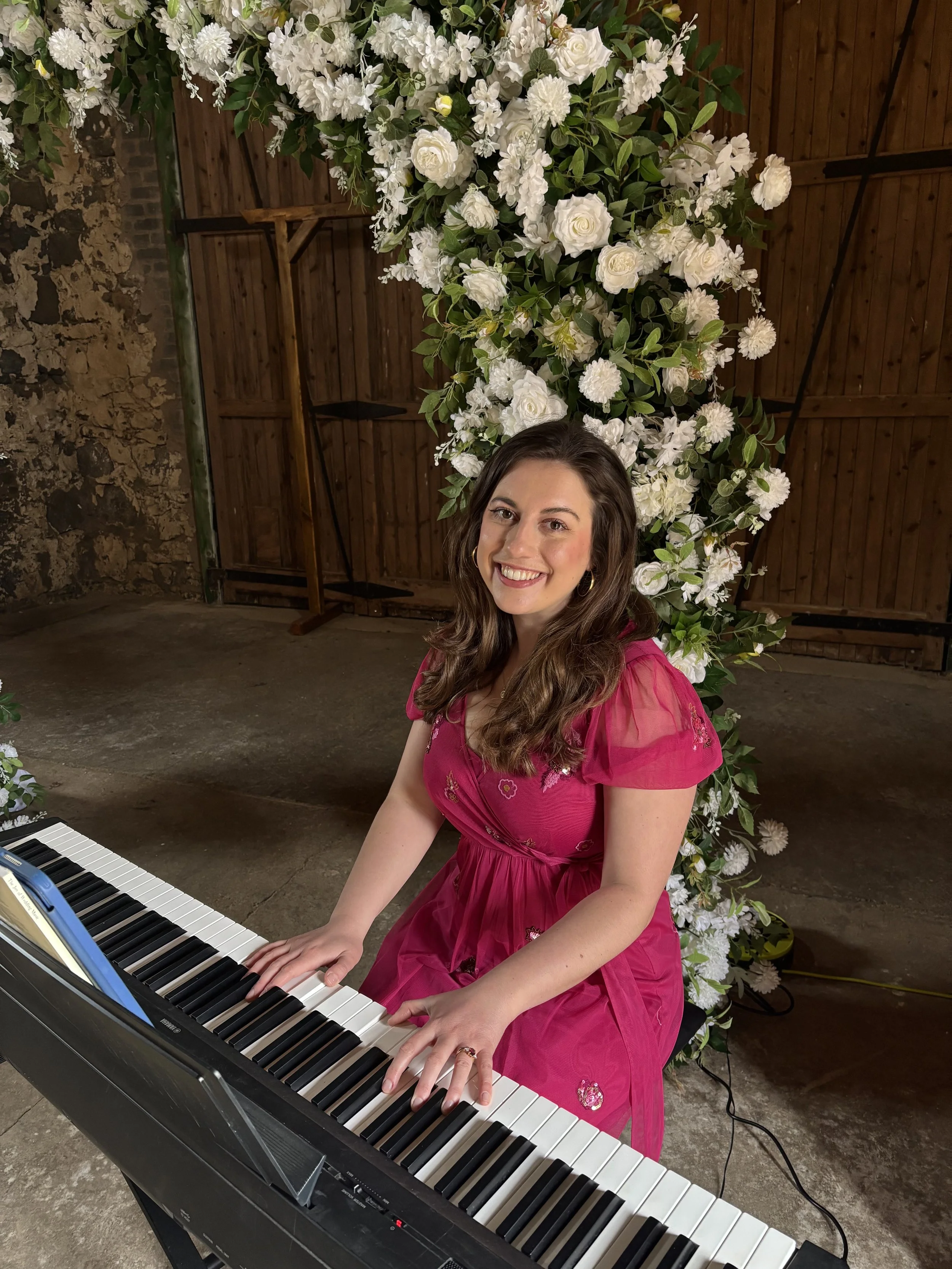 Scottish pianist playing piano in Edinburgh, Scotland at Pratis Barns