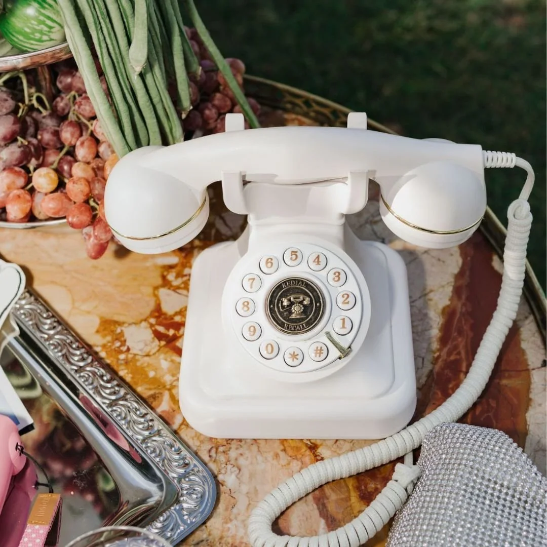 ✨ Et si on prenait 30 minutes ensemble pour parler de votre mariage de r&ecirc;ve ?

 Vous avez des id&eacute;es plein la t&ecirc;te, des envies uniques, mais vous ne savez pas trop par o&ugrave; commencer ?

Nous vous proposons un appel d&eacute;cou