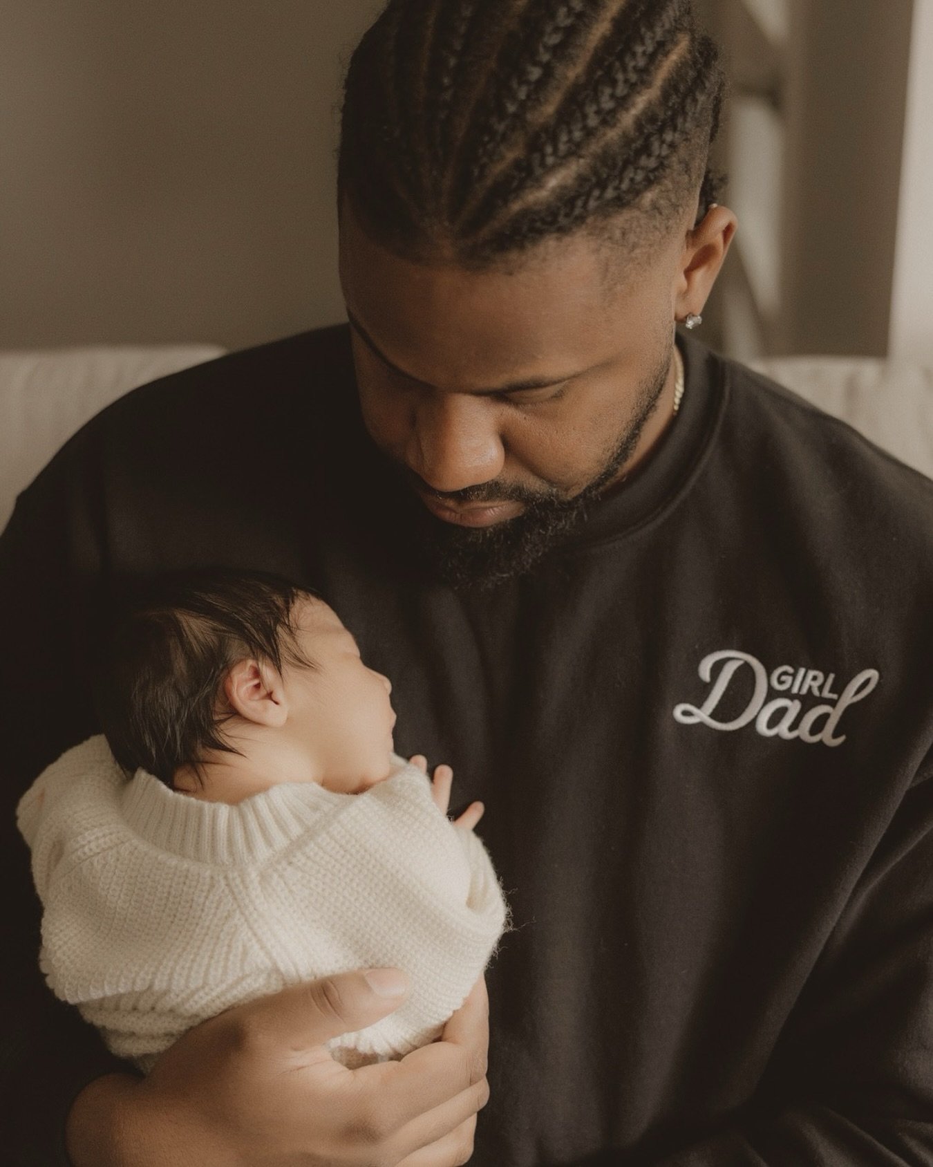 Taking a second to appreciate the men in our lives today! 🥺🖤

While we proudly acknowledge that girls do run the world, we want to should out all the men in our lives who quietly hold things down&hellip; the partners, the brothers, the friends, the