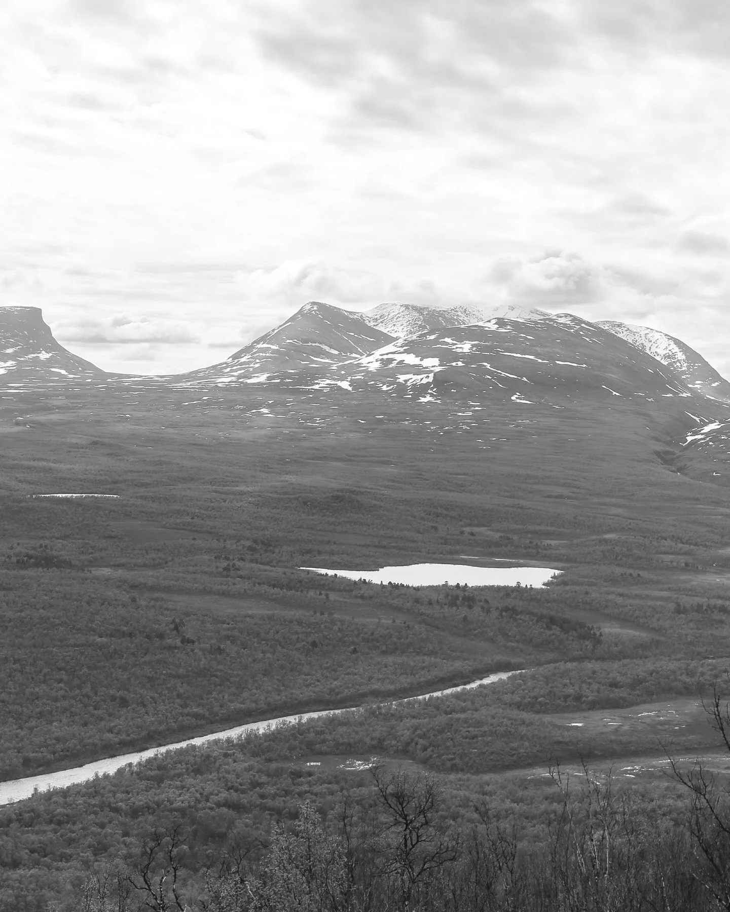 Here are some more photos from Abisko. I have realised that I quite enjoy taking black and white photos when it&rsquo;s fitting! Although I didn&rsquo;t take many photos whilst in Sweden I believe the ones I do post are the best of what I got. The ne