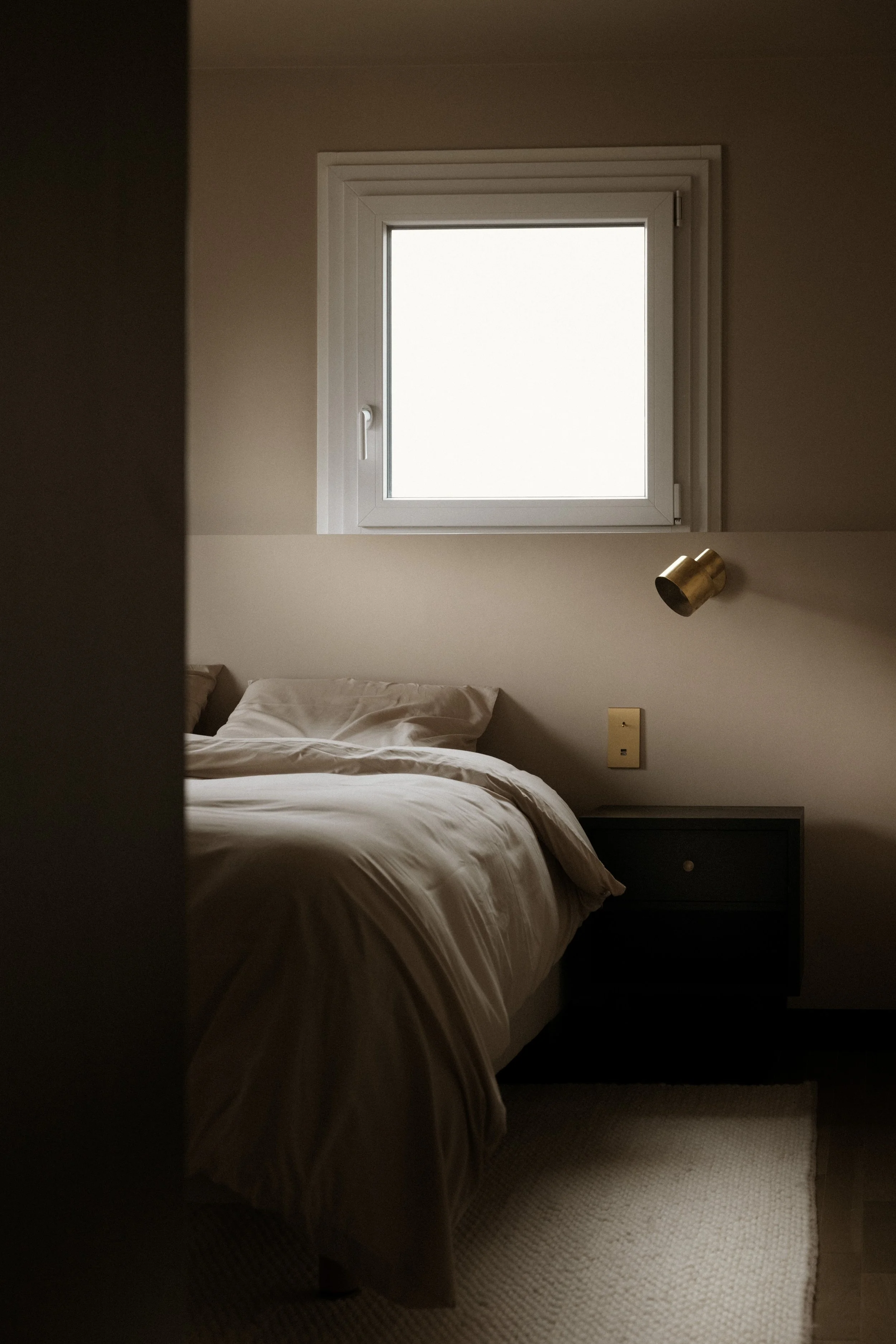 studiovlach-renovation-architecture-interieure-appartement-duplex-villa-brune-paris-14-17-chambre.jpeg