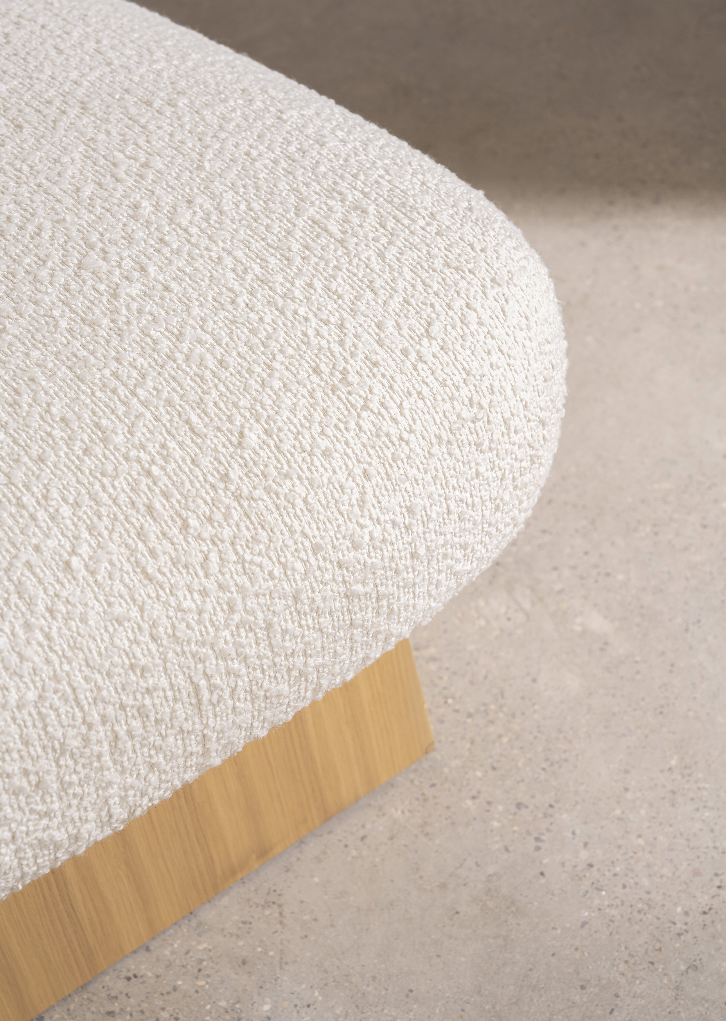 Studiovlach-design-mobilier-parsa-fauteuil-draco-10.jpg
