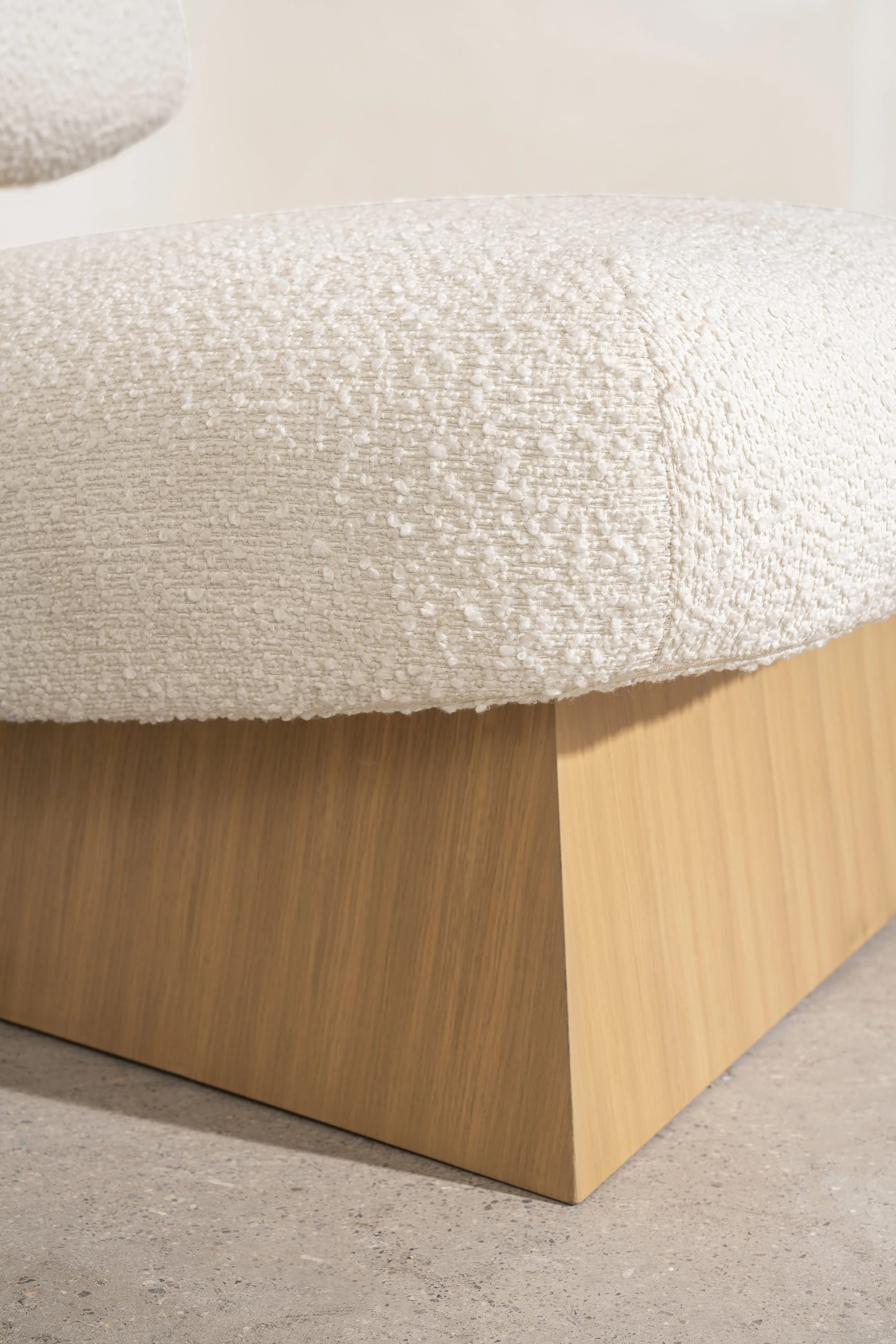 Studiovlach-design-mobilier-parsa-fauteuil-draco-8.jpg