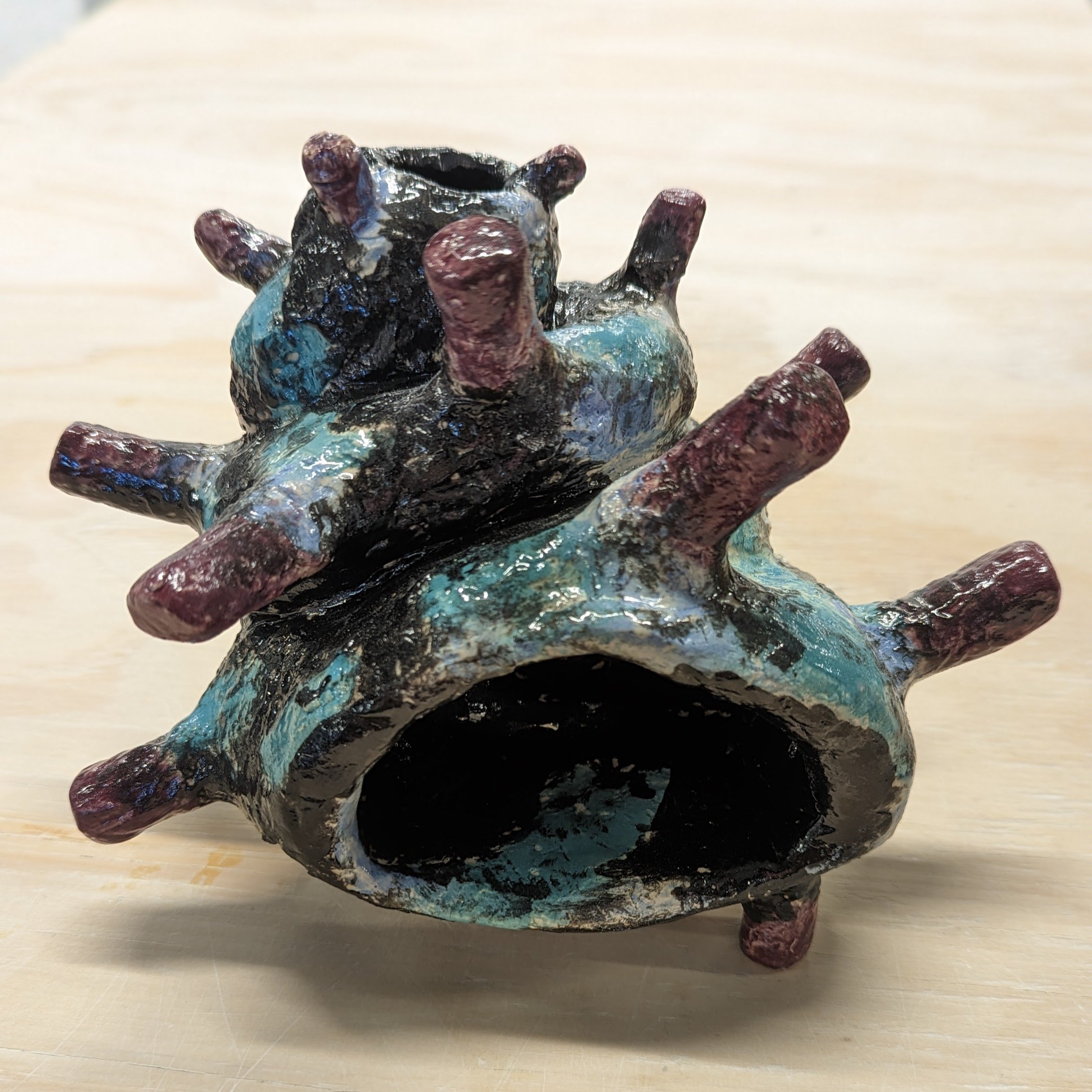 Super Sea Snail, 05/2023 Glazed ceramic.

An item from the game Splatoon