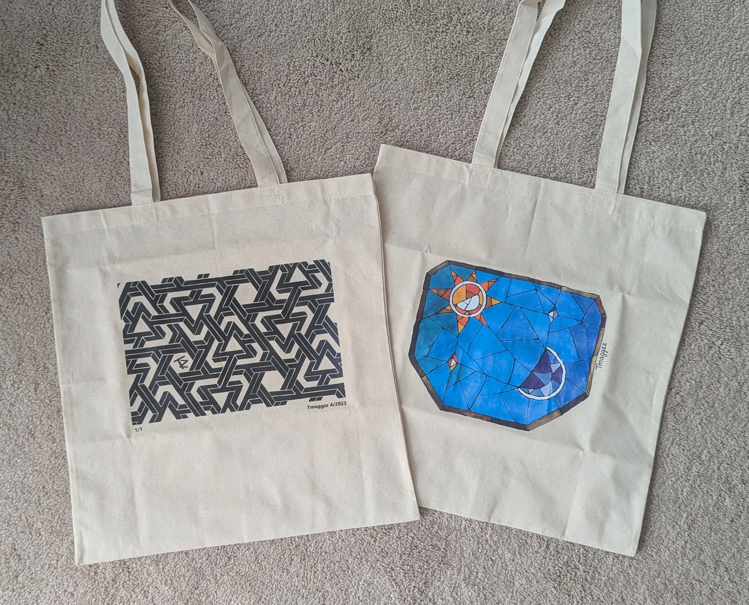 Pattern print and stained glass painting tote bags. They are printed with my original art and available to buy in the shop! Click the picture for more.