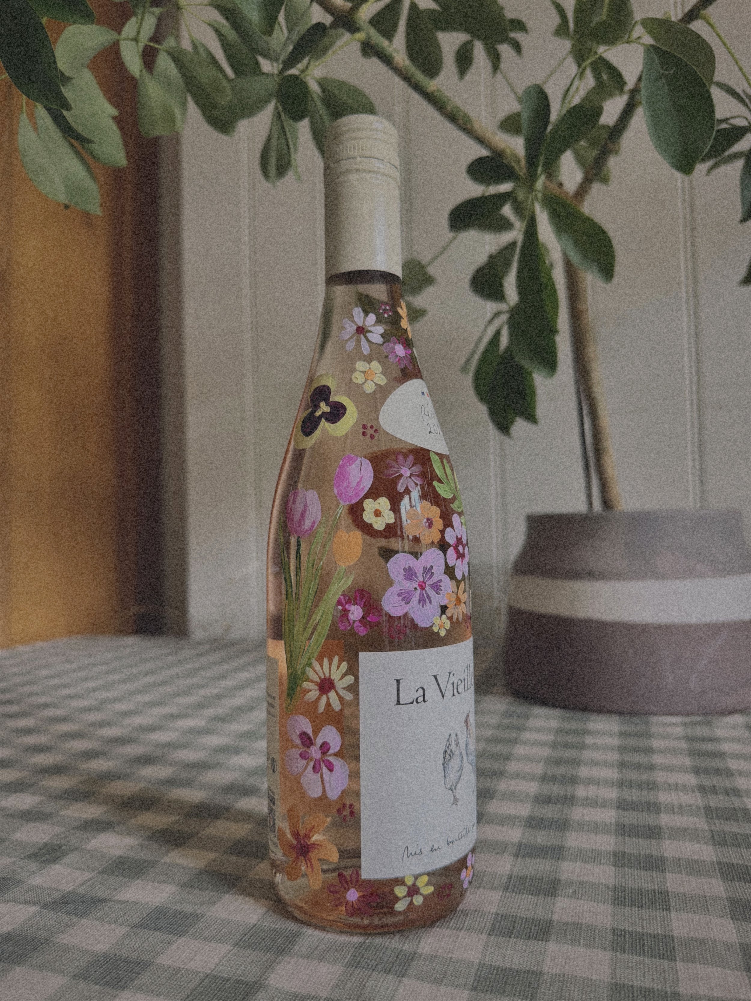 Bromley’s Wine Bottle Painting Workshop - October