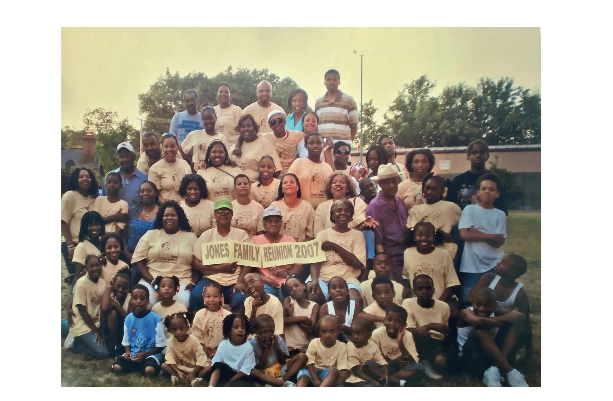 Top 5 Family Reunion Planning Mistakes That Can Ruin Your Event