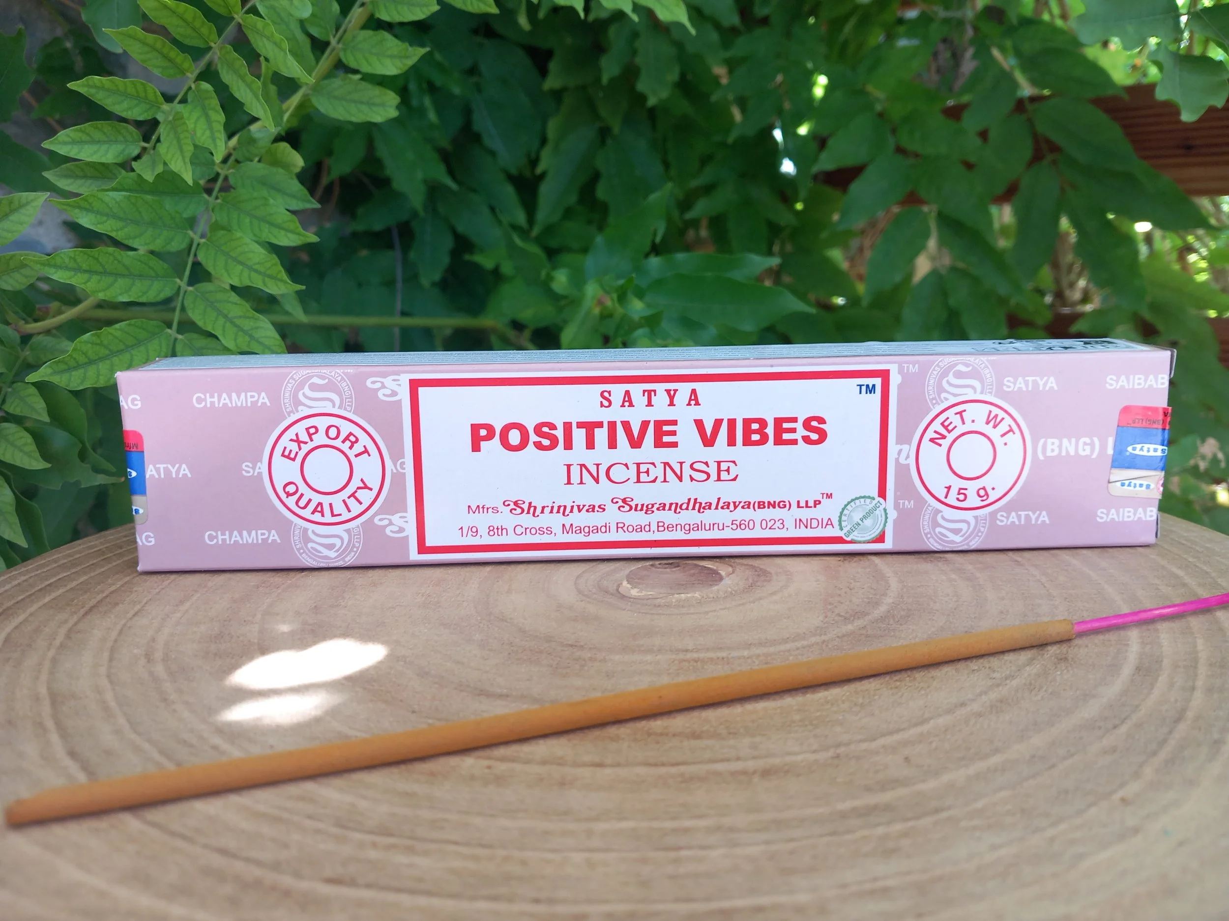 1 paquet d'encens Positive Vibes des bonnes ondes