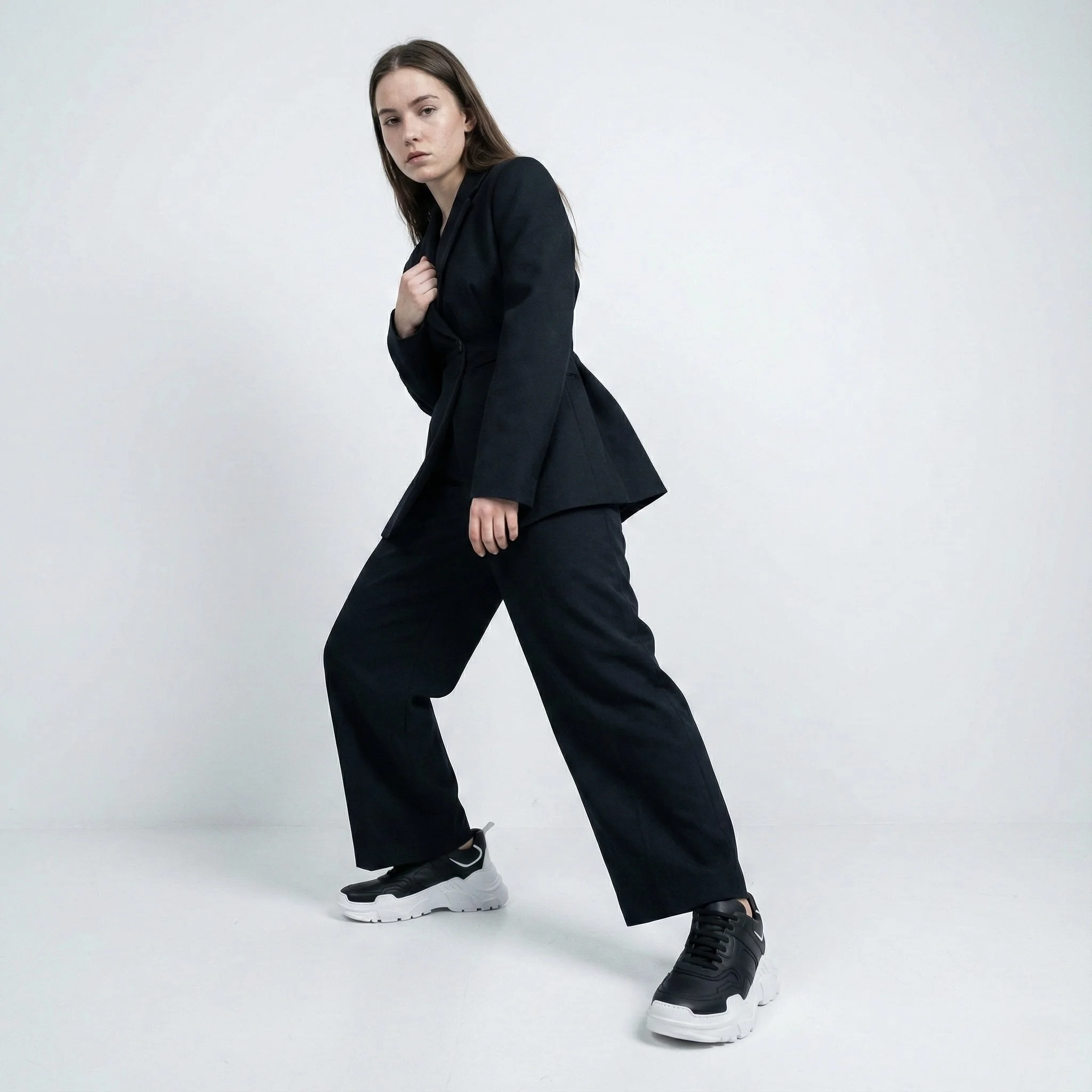 Womens Stratys 1.jpeg