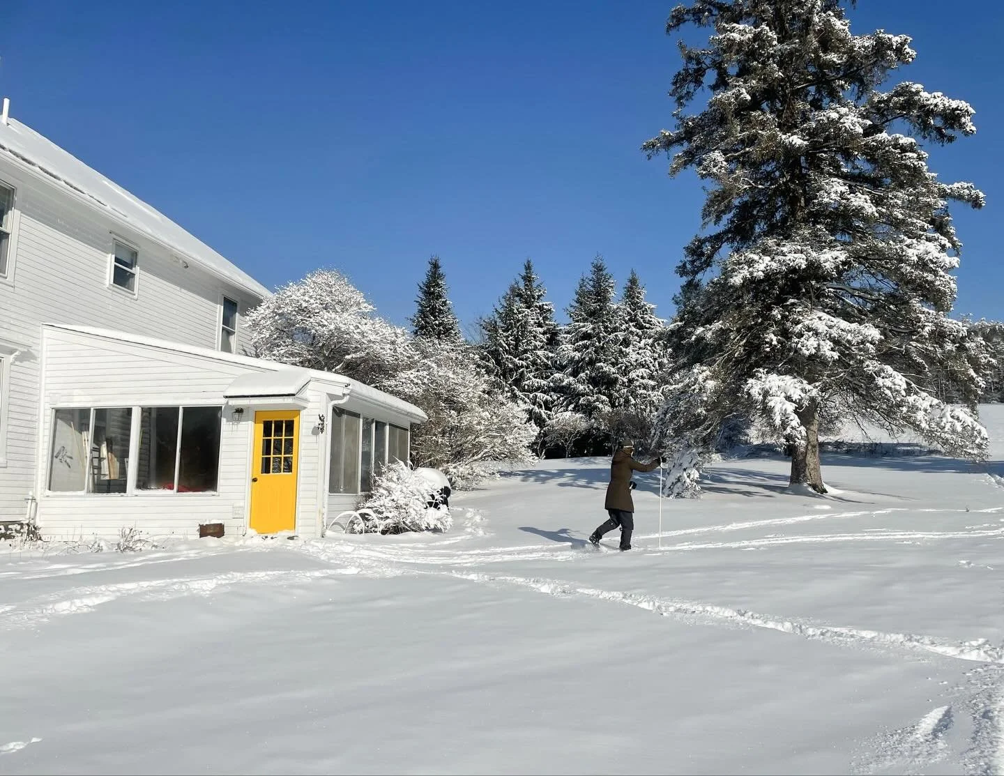 We are closing in on winter quickly ! We&rsquo;ve already had some snow and temps are dropping !There&rsquo;s lots of choices for downhill skiing nearby, but you can also take advantage of the fields , hills and trails to XCountry ski as well. Right 