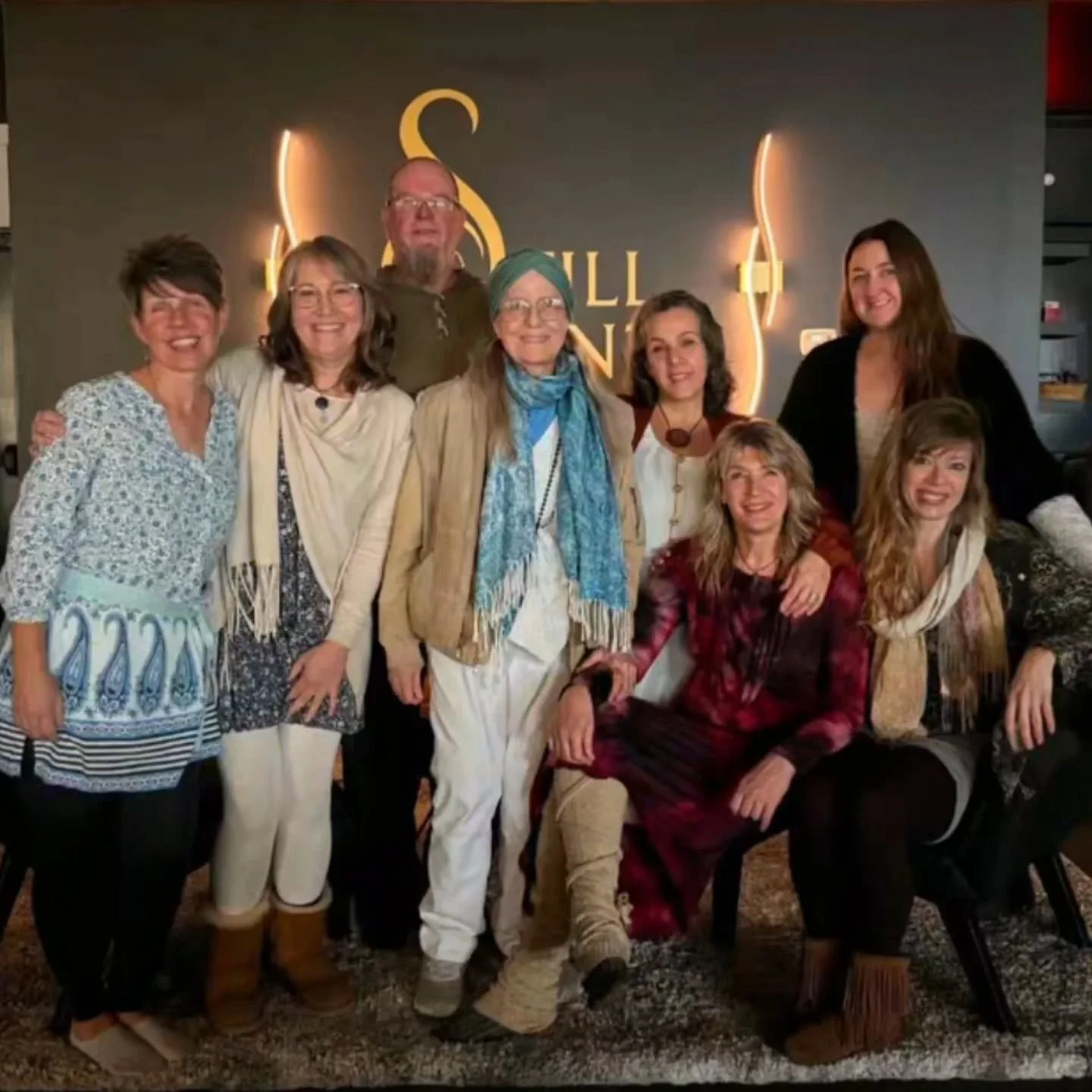 From a recent workshop led by @tedesura_studio (Kristi Rogers),
me with my sound healing group The Society for Sacred Listening! 
💜💜💜