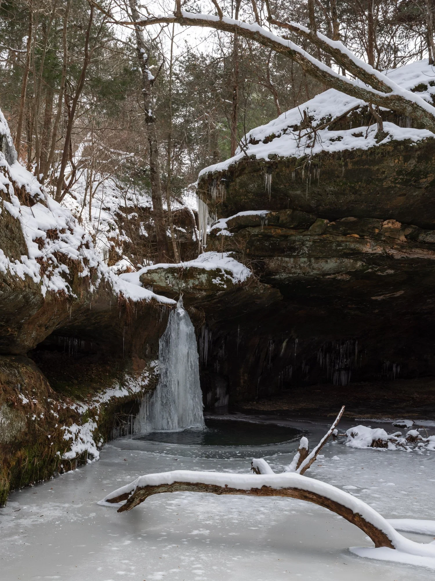 Bulge Hole Waterfall