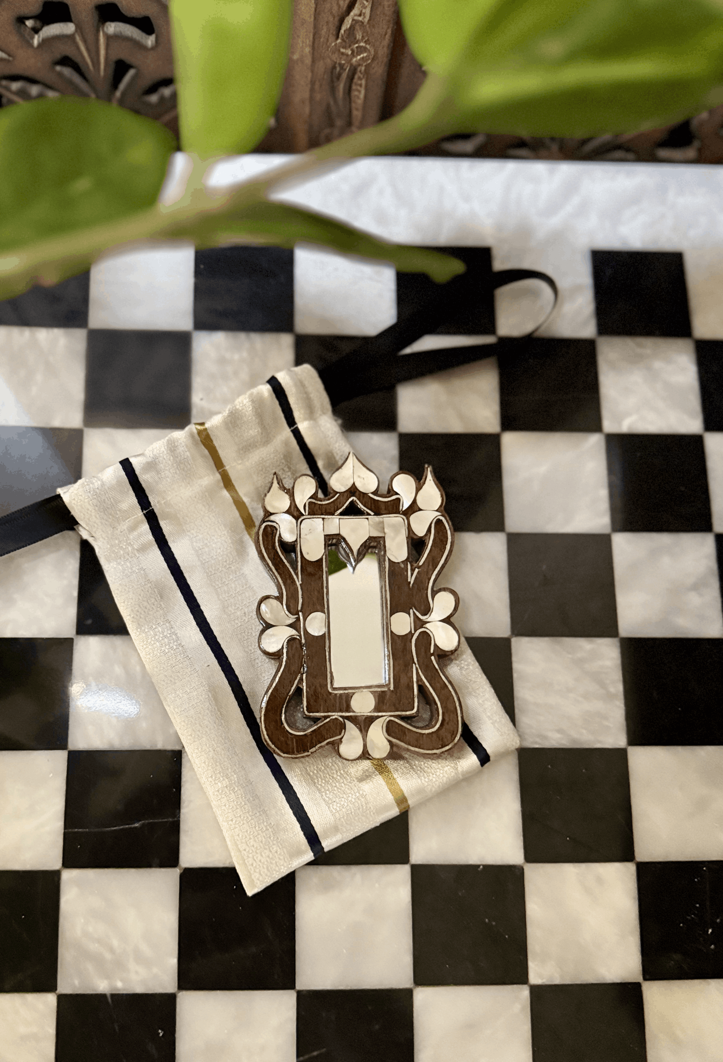 Compact Mother-of-Pearl Mirror