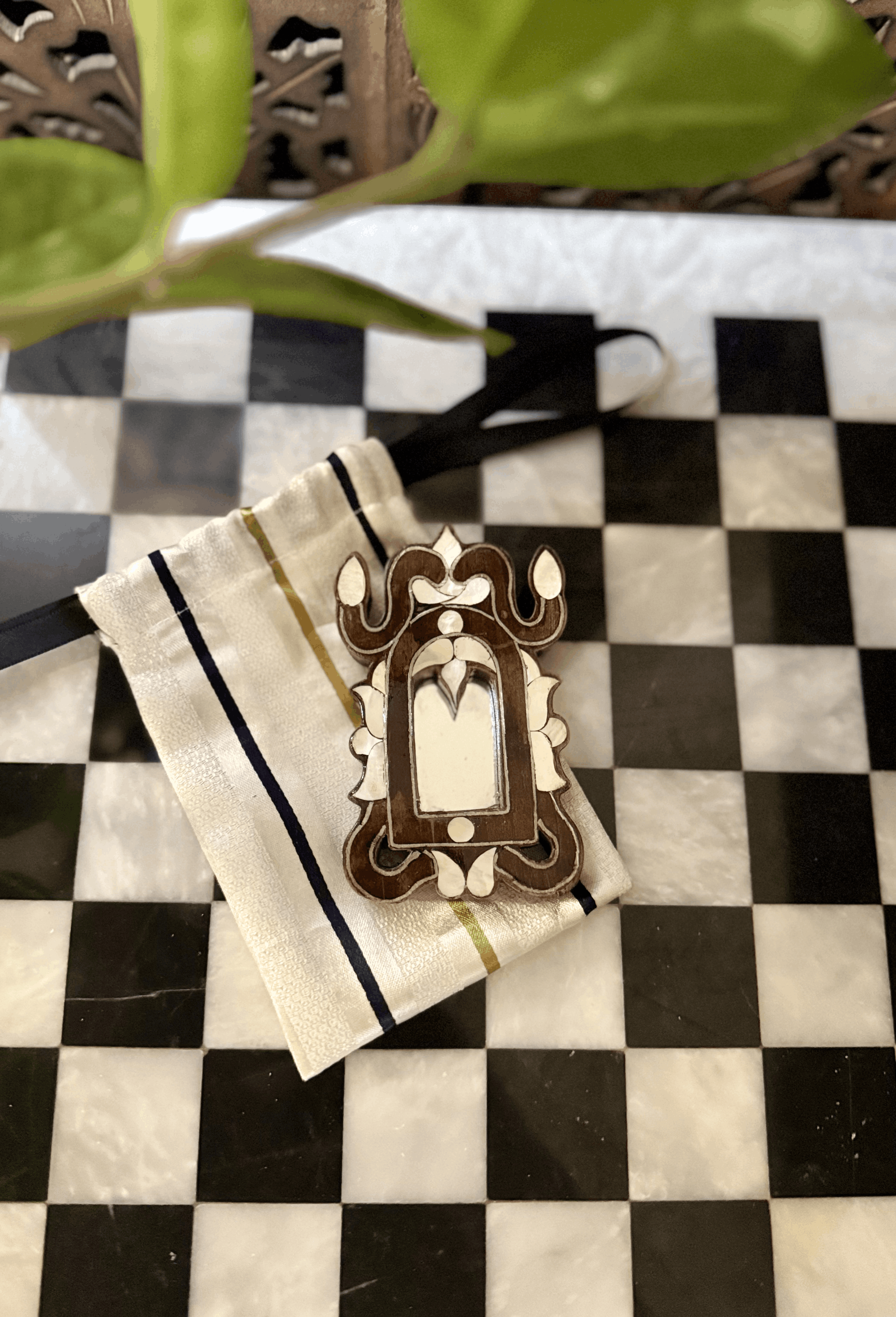 Compact Mother-of-Pearl Mirror