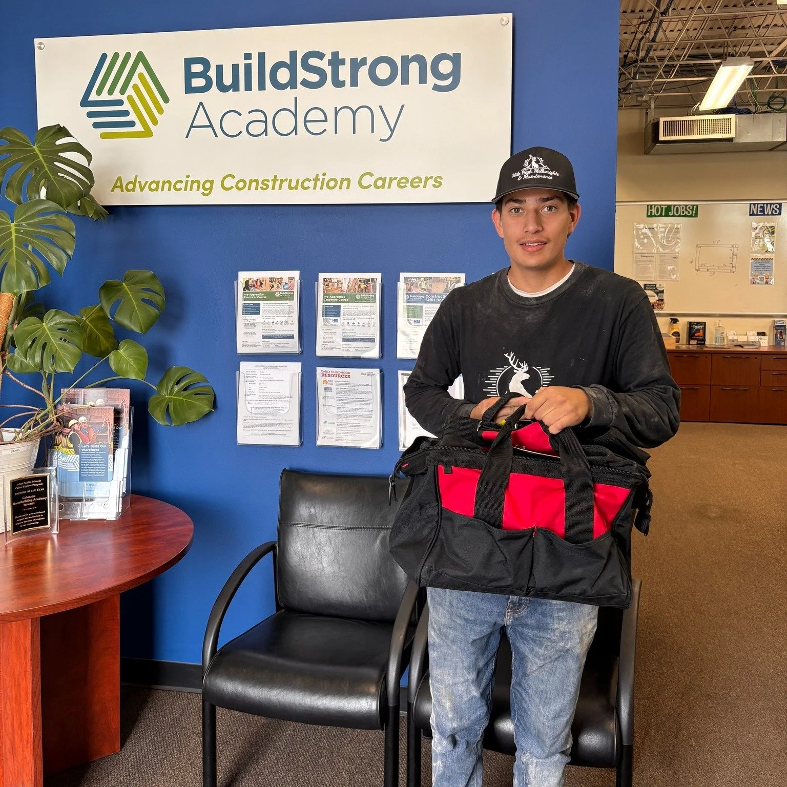 Congratulations to one of our students Raul. He got a job with Mile High Millwrights and Maintenance as an apprentice. We are so excited for your journey and glad to see that all the hard work and dedication paid off.