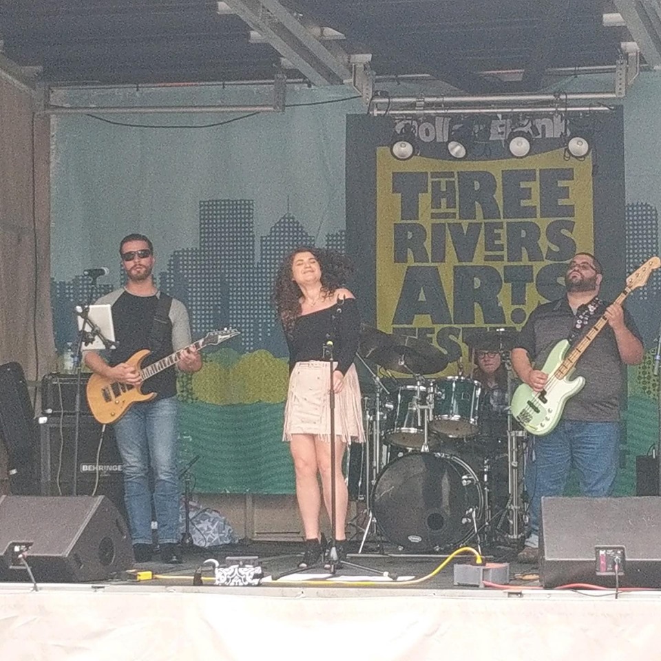 Club Cafe Pittsburgh PA - Opening for Austin Plaine