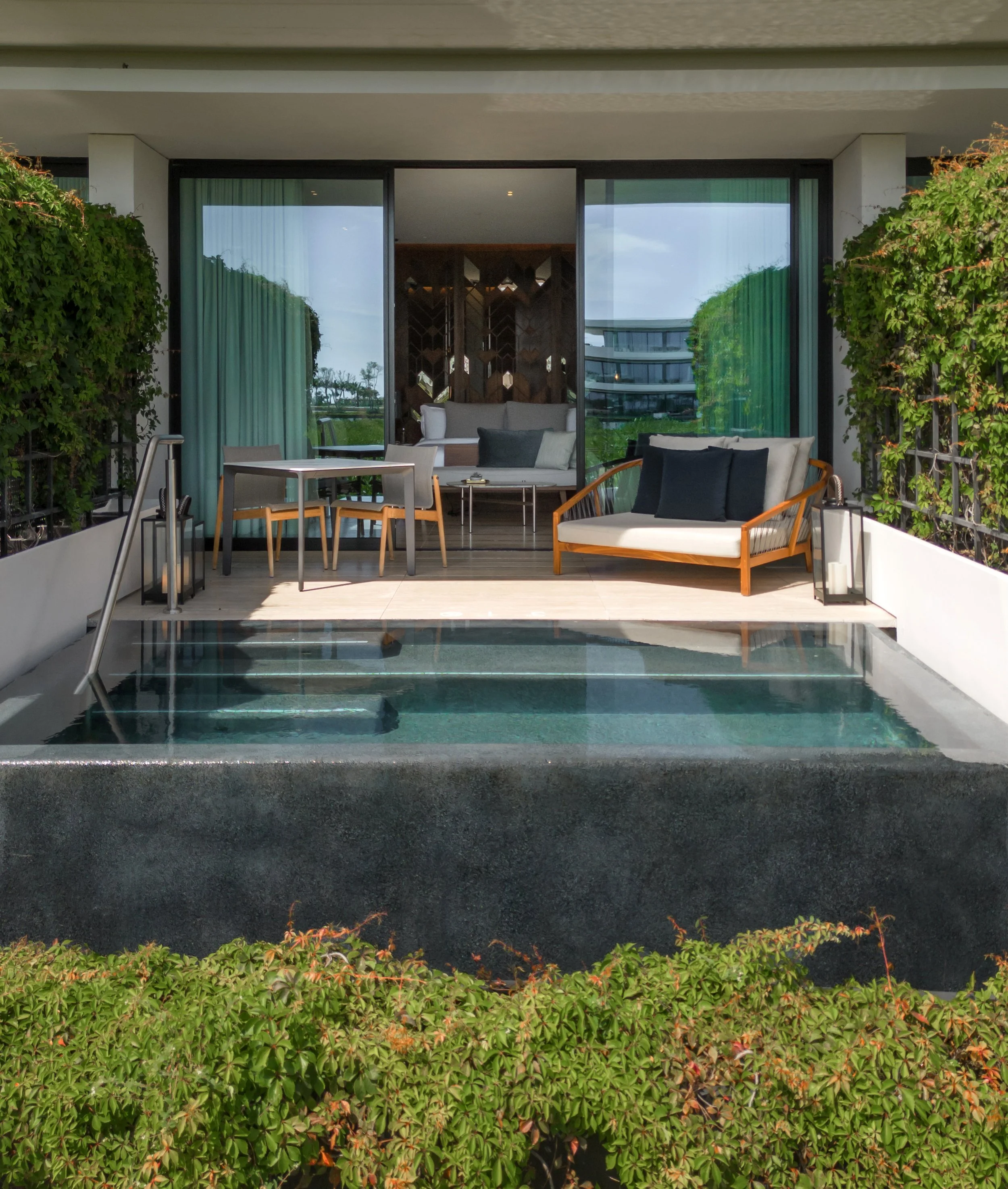 Tatiana Sheveleva-CHAPI Design-St. Regis-Kanai-01