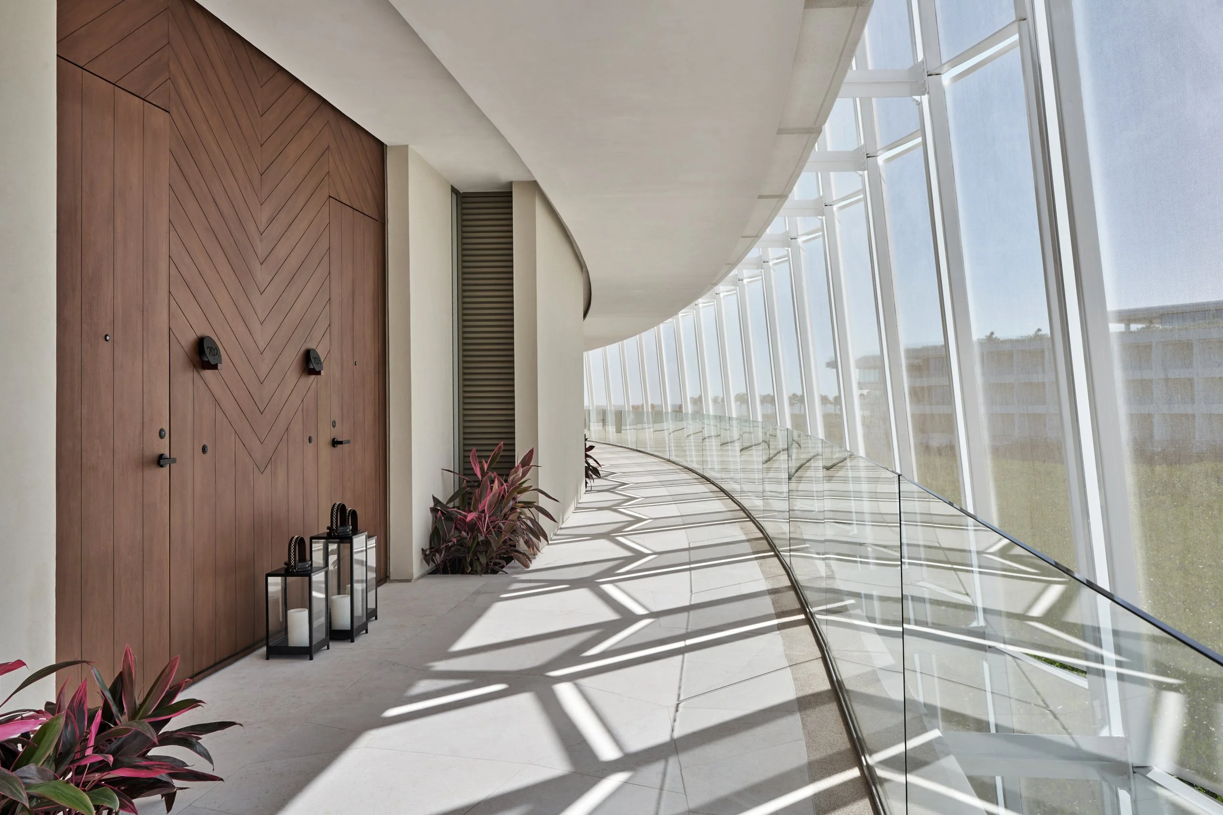 Tatiana Sheveleva Chapi Design St. Regis, Kanai