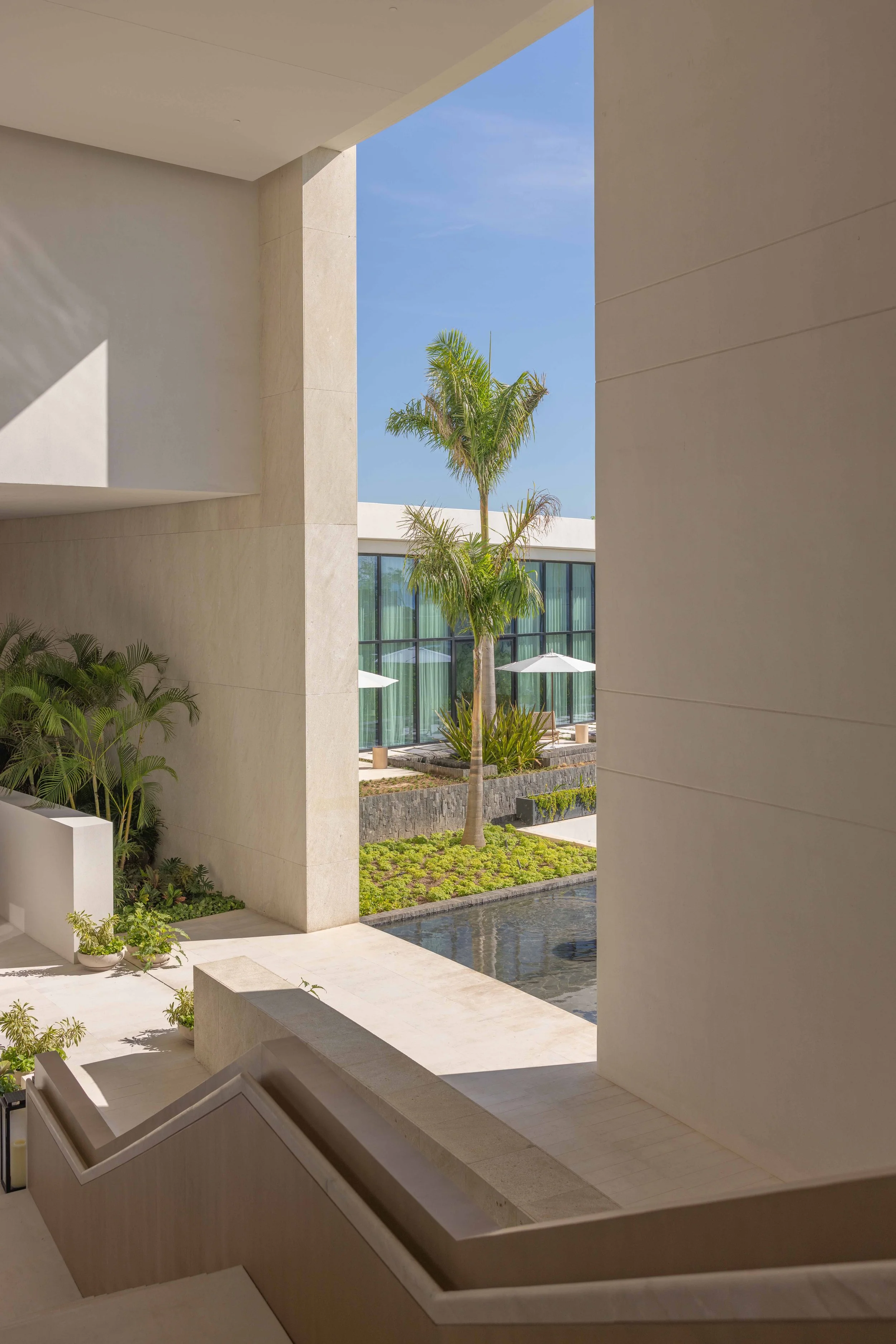 tatiana sheveleva-CHAPI Design- St. Regis-Kanai-Lobby-01