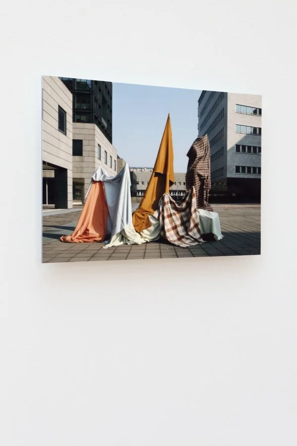 Round the Clock_Venturelli_Apolidea_02.JPG