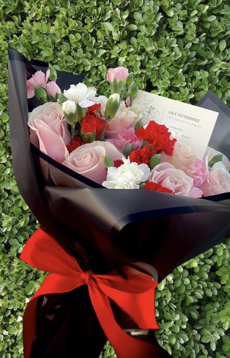 Valentines Bouquet - 2.jpeg
