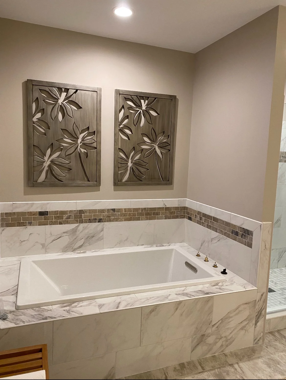 New tub and Tile install
