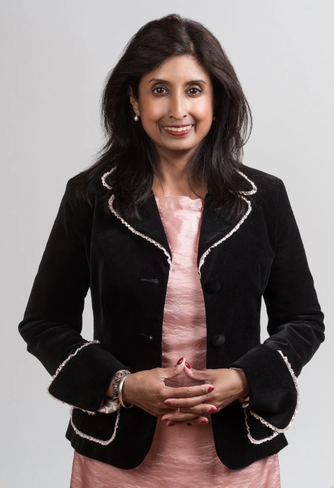 Mayhaka Mendis Portrait Picture