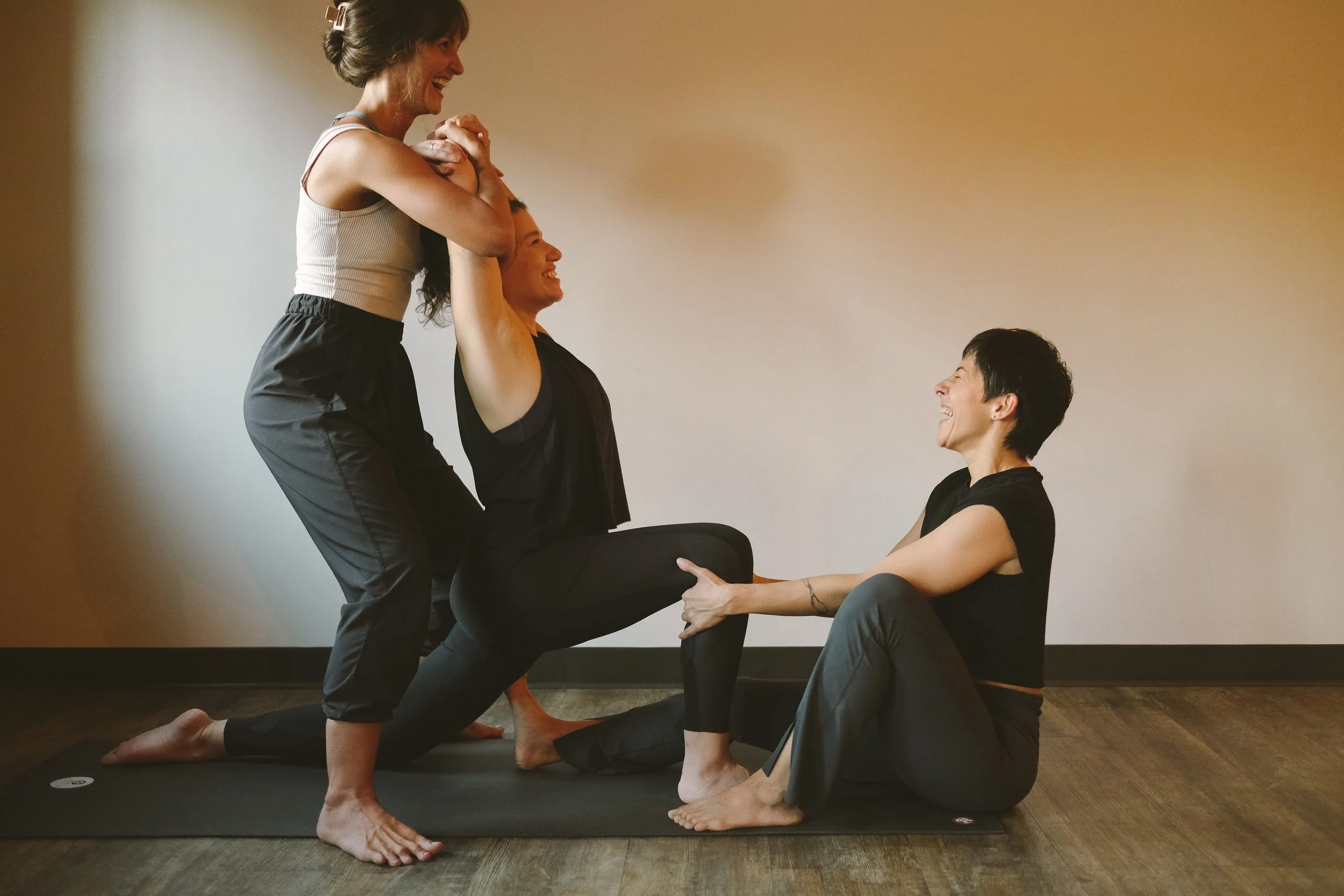 Hands On Assist Immersion with Nicole &amp; Anastasija