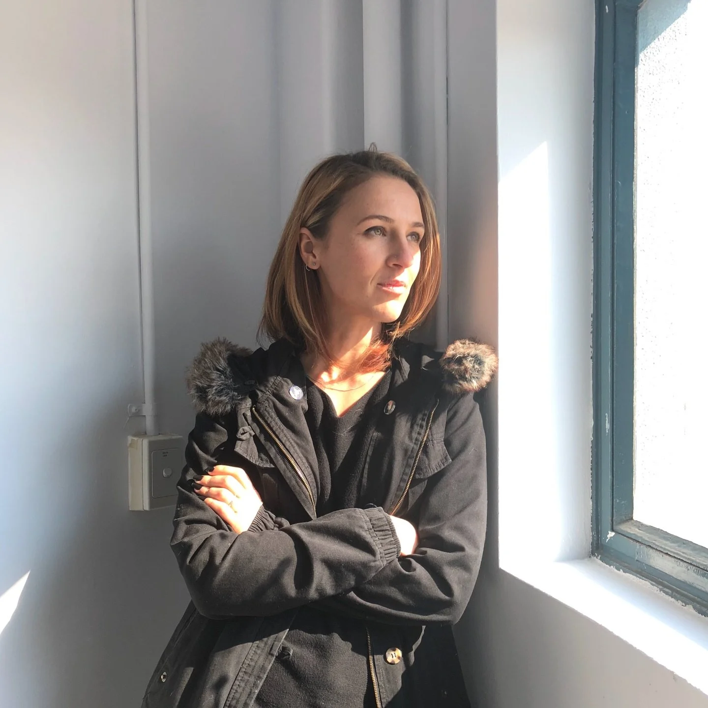 The 2016 trend of looking back 10 years reminded me of this photo, which has been my profile picture forever, was taken when I was studying my Bachelor of Fine Arts in 2016. When I look at it now, I see someone at the beginning, experimenting, search