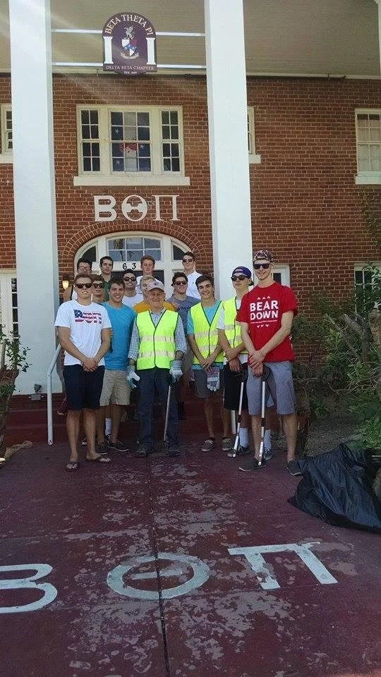 2014 - arizona cleaning the streets with mayor rothschild of tucson.jpg