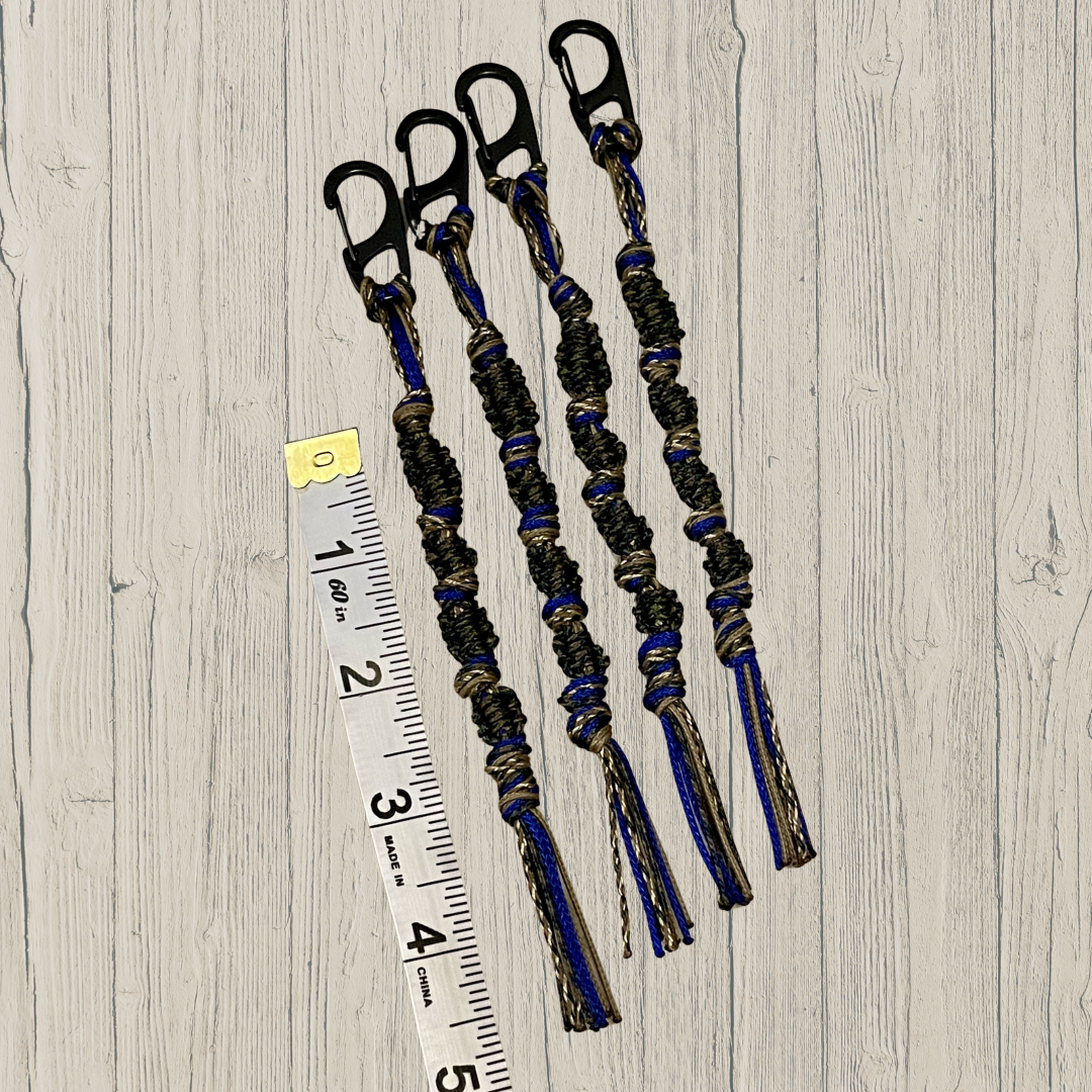 Black Carabiner Clis.png