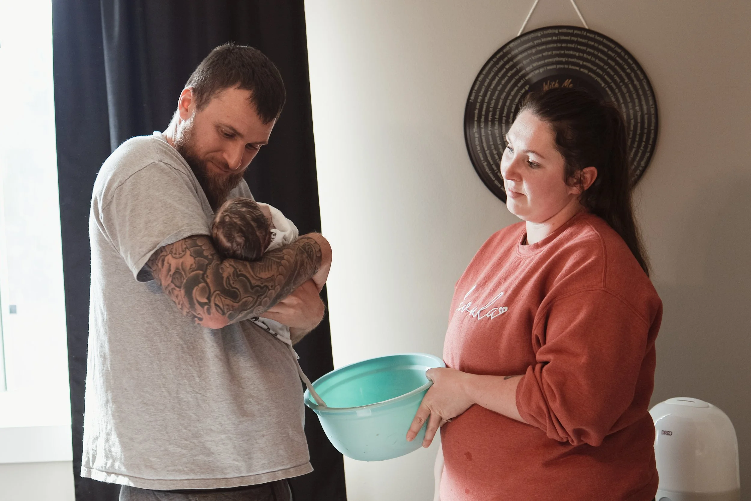 Princeton MN Birth Doula holding placenta