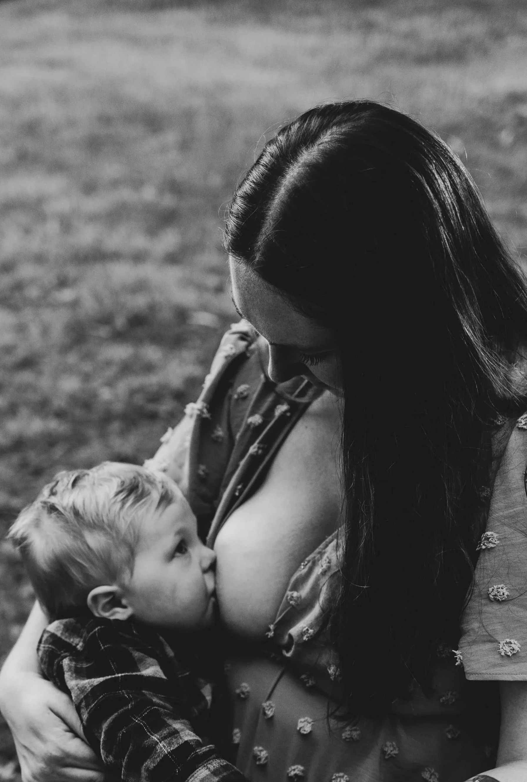 breastfeeding mom