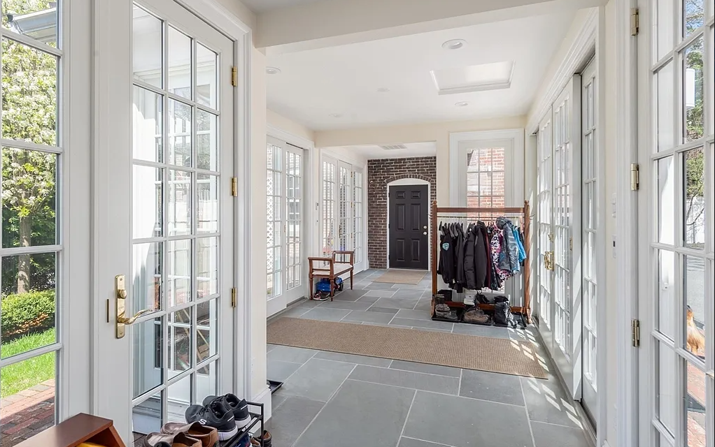 Breezeway Interior.png