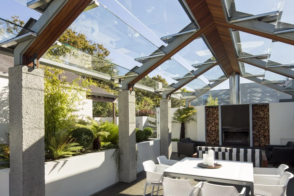 henry-blakely-landscapes-christchurch-glass-roof-outdoor-room.jpg