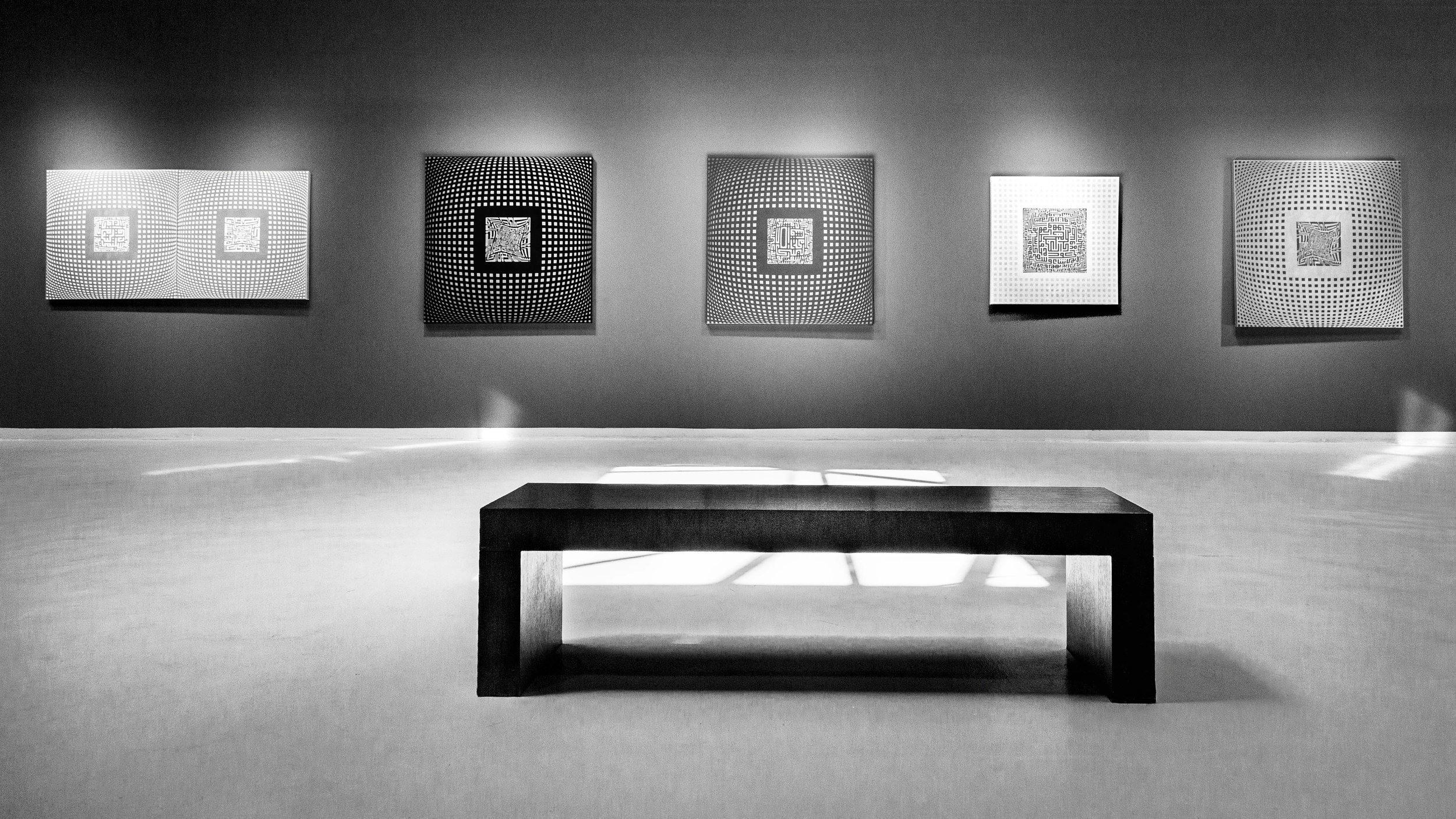 Doha Gallery B&W 2.jpg