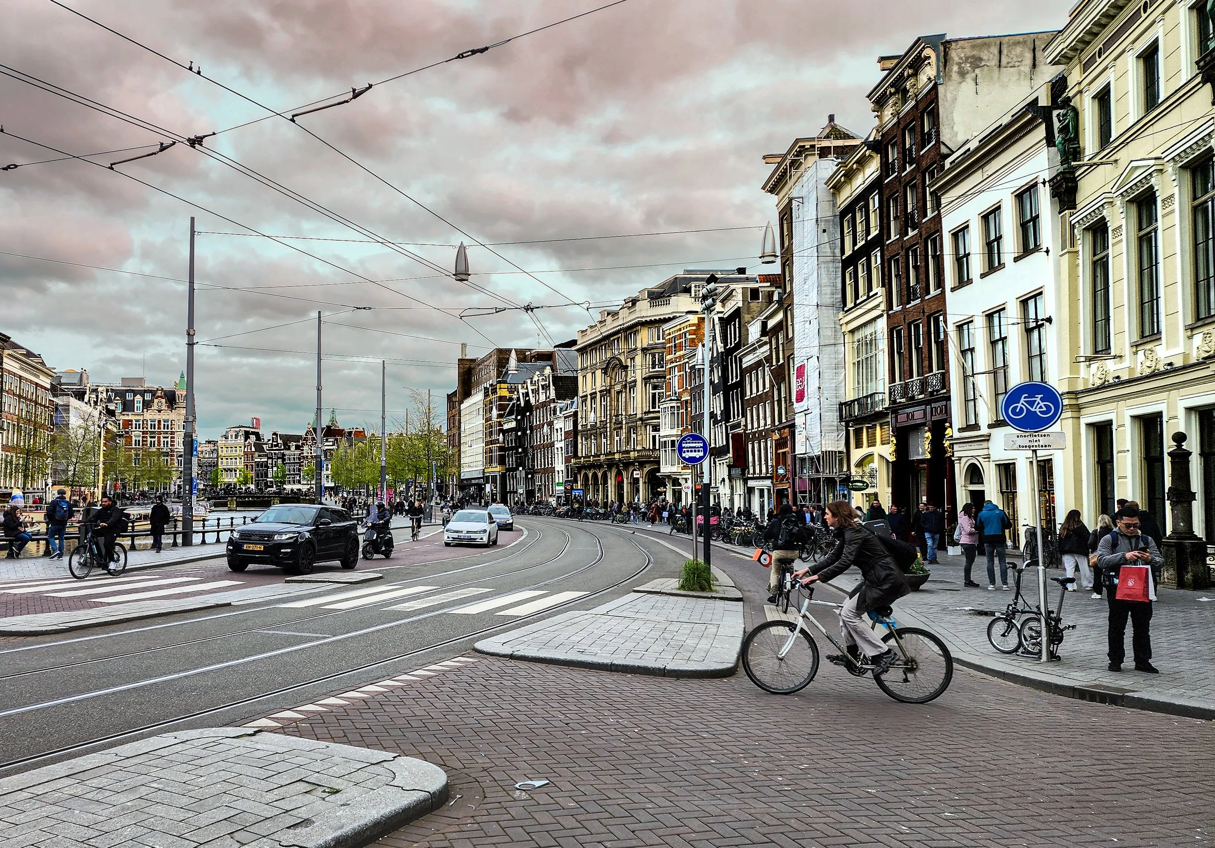 Amsterdam Street 2 (1 of 1).jpg
